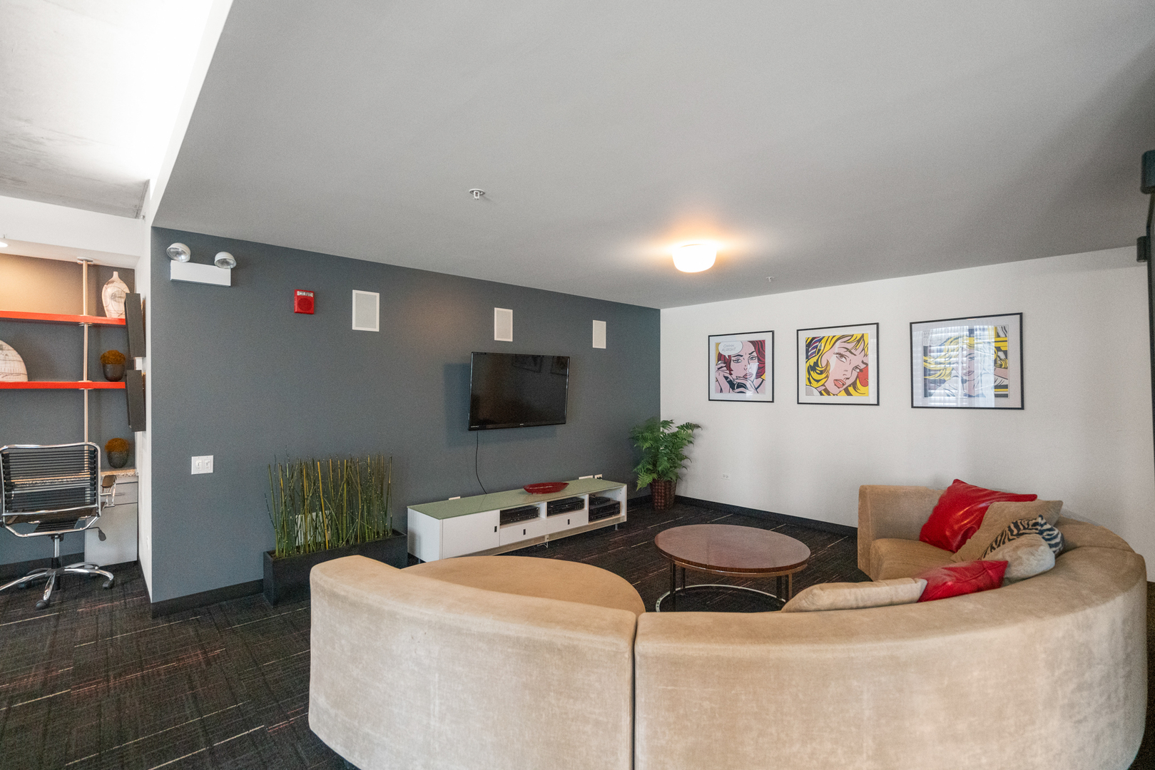 659 W Randolph Street Unit: 1005