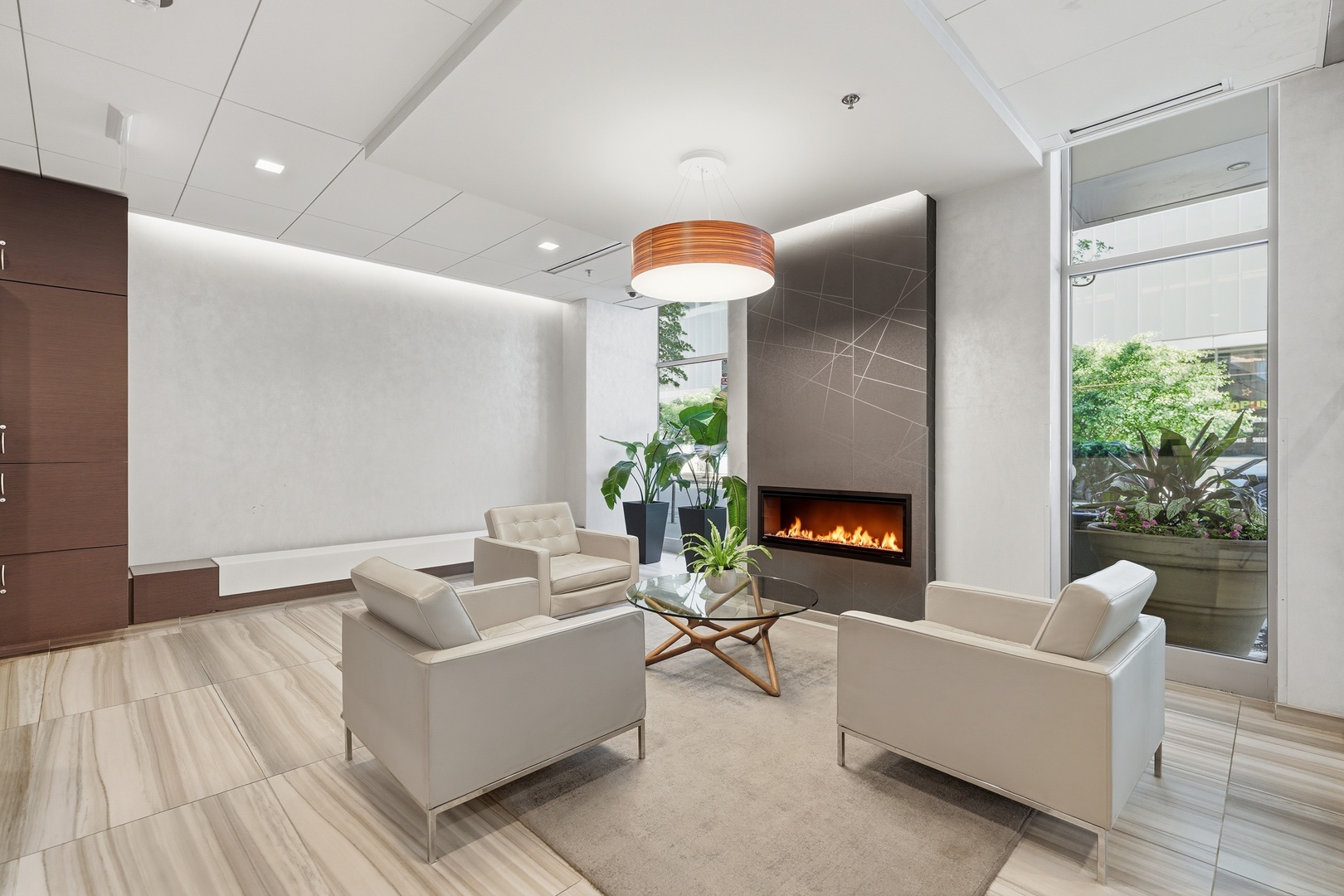 41 E 8TH Street Unit: 2905