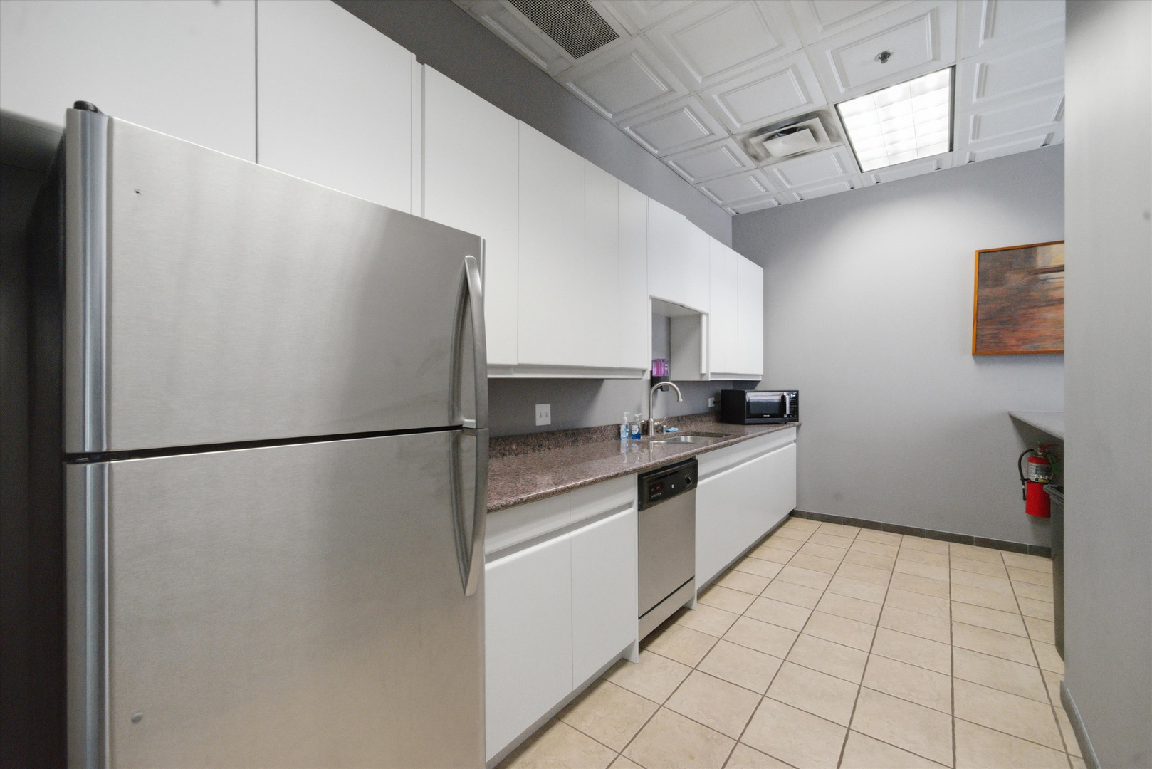 330 N Jefferson Street Unit: 1606
