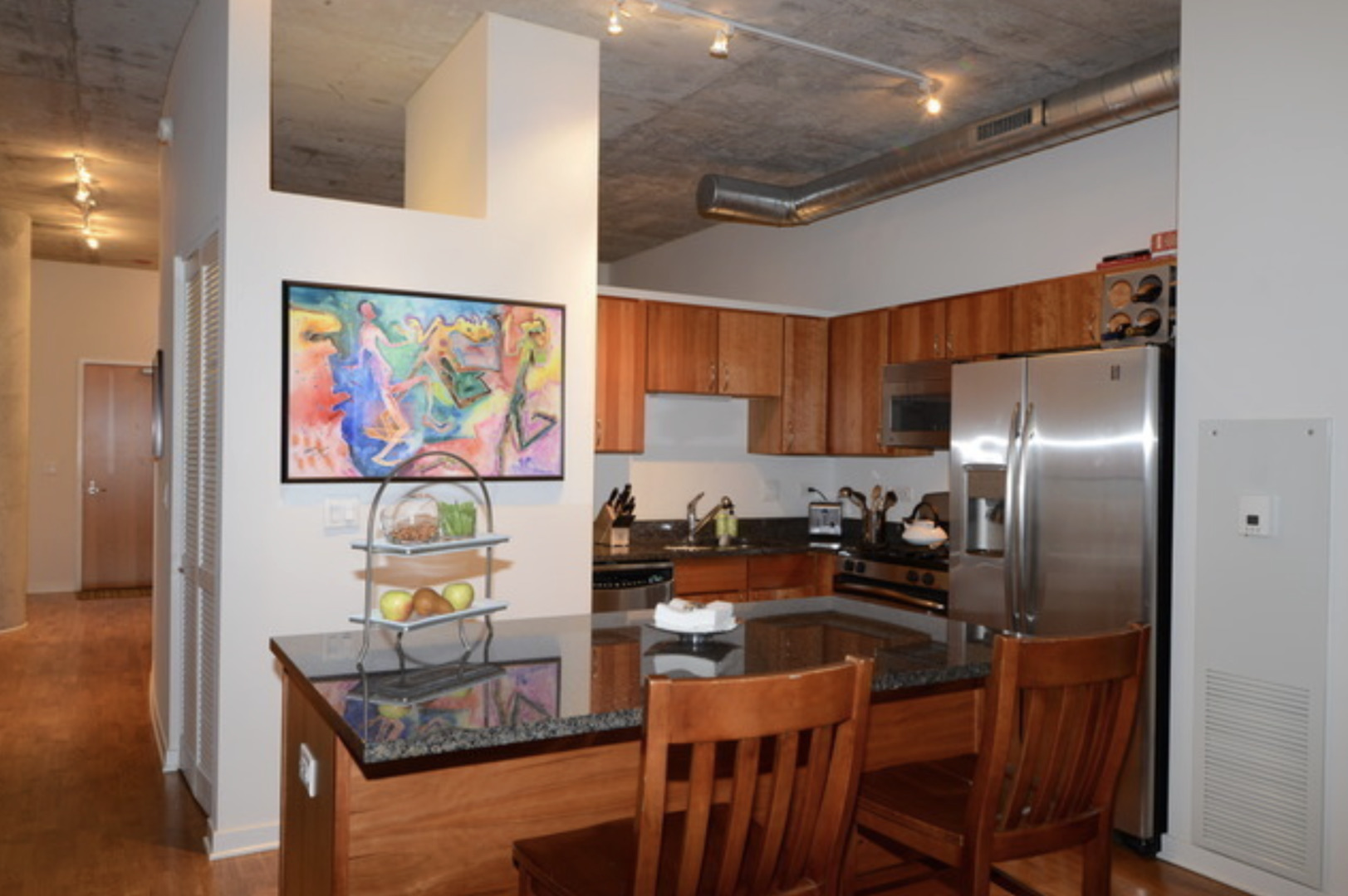 700 N Larrabee Street Unit: 1203