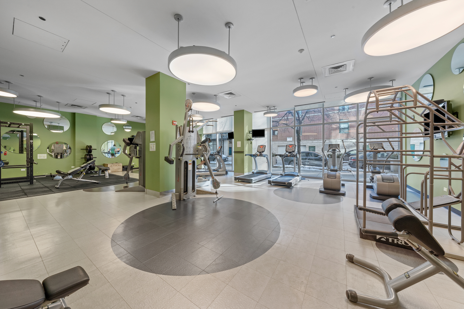 125 S Green Street Unit: 1002A