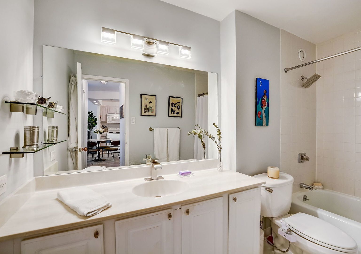 211 E Ohio Street Unit: 2814