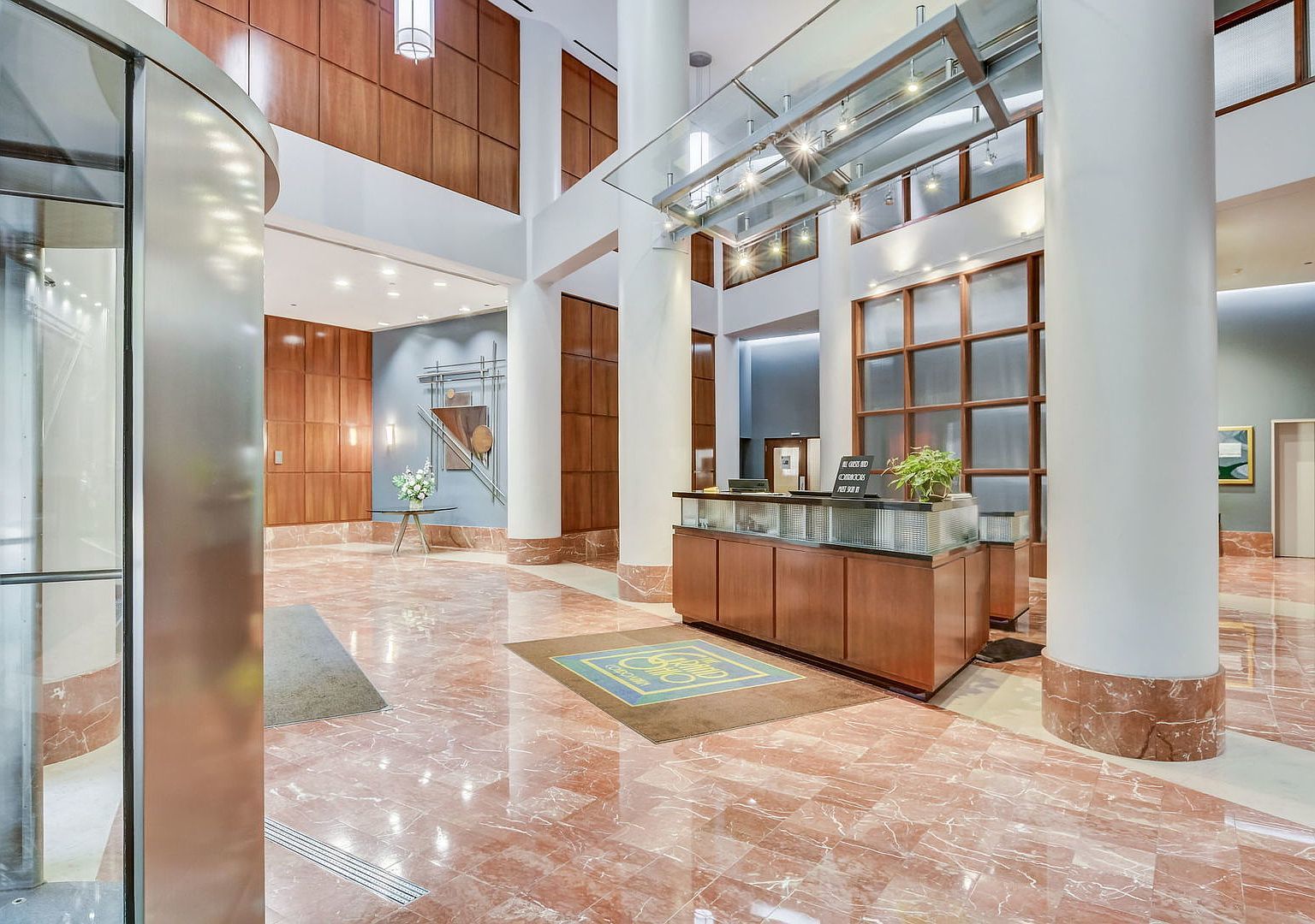 211 E Ohio Street Unit: 2814