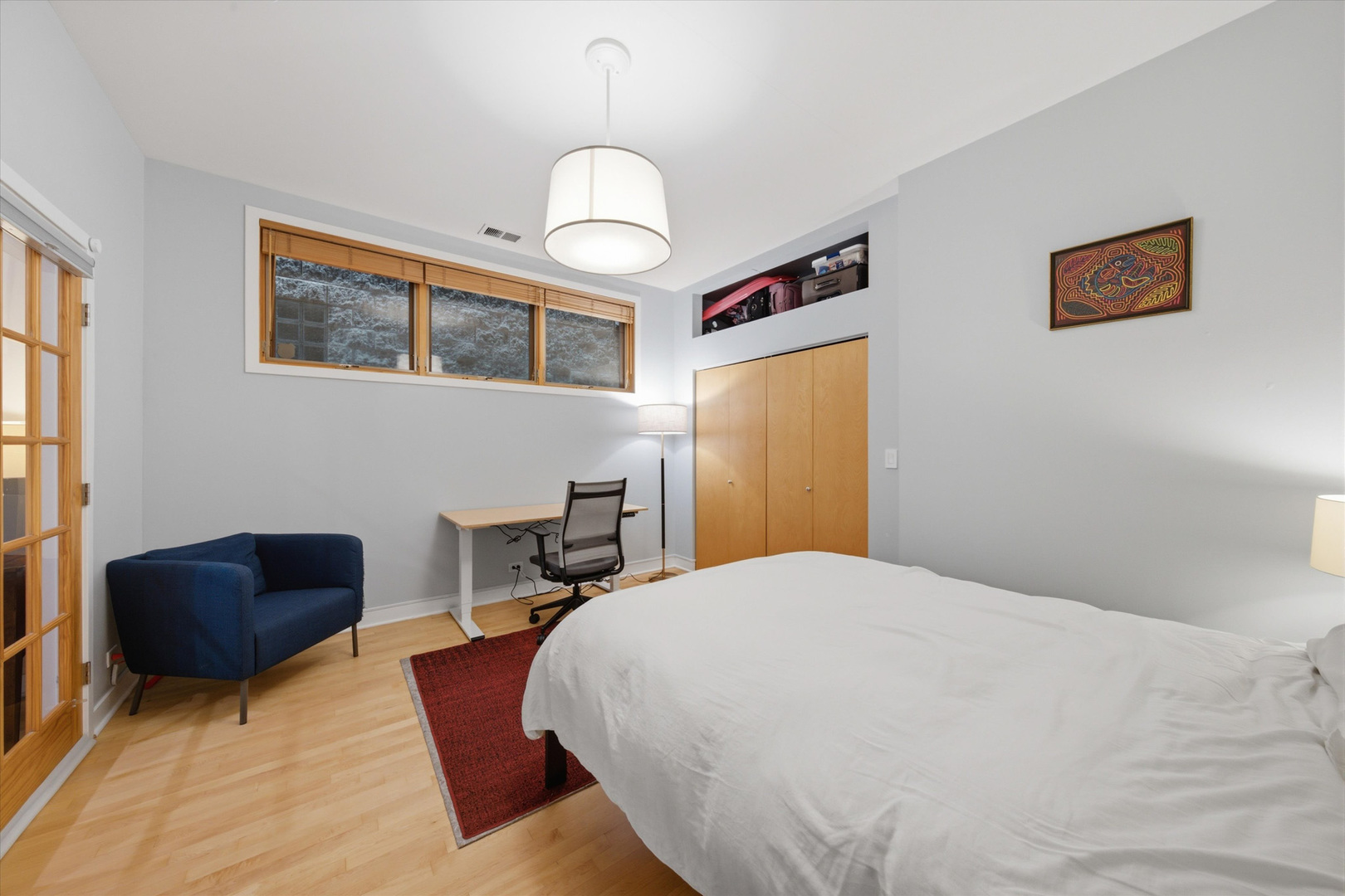 1054 N Hermitage Avenue Unit: 1