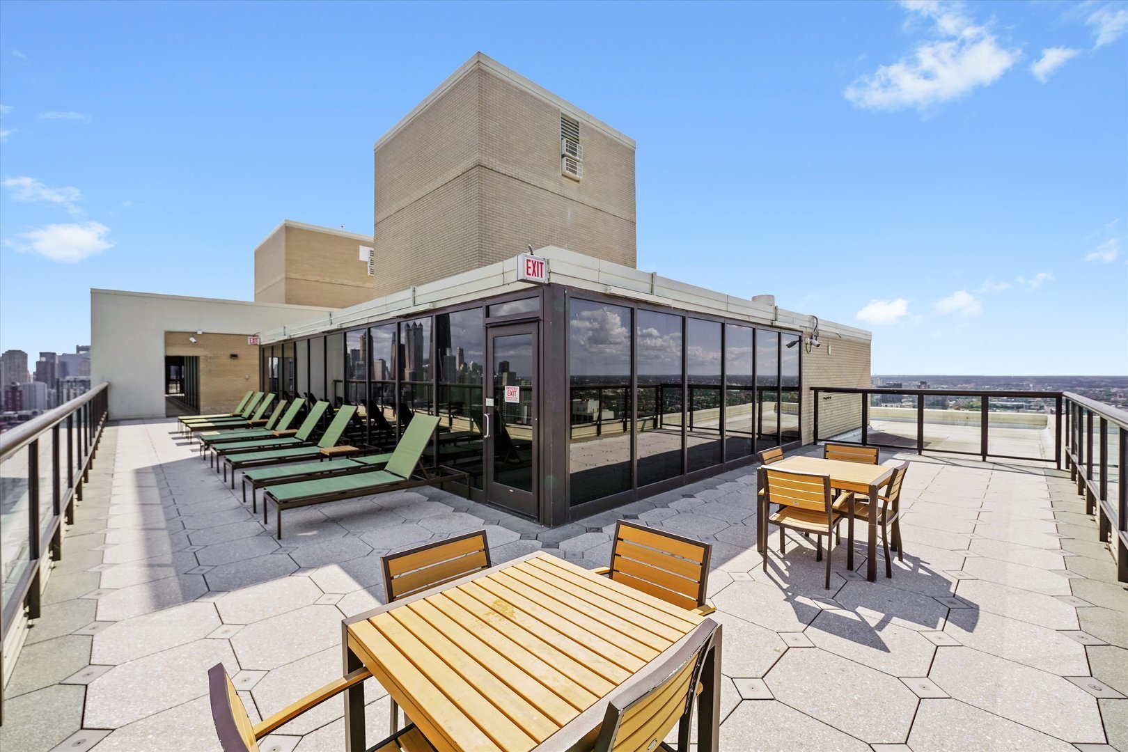 1560 N Sandburg Terrace Unit: 1505