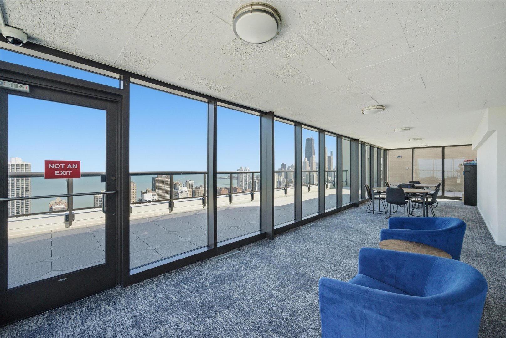 1560 N Sandburg Terrace Unit: 1505