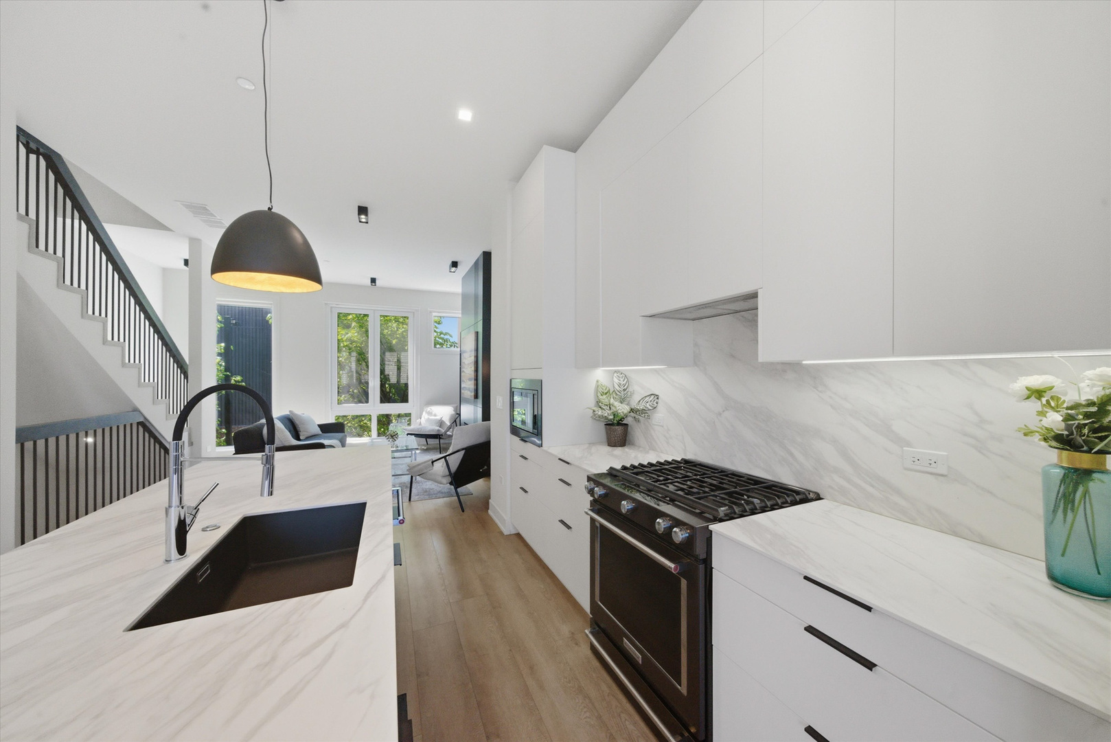 4250 W Belmont Avenue Unit: 1