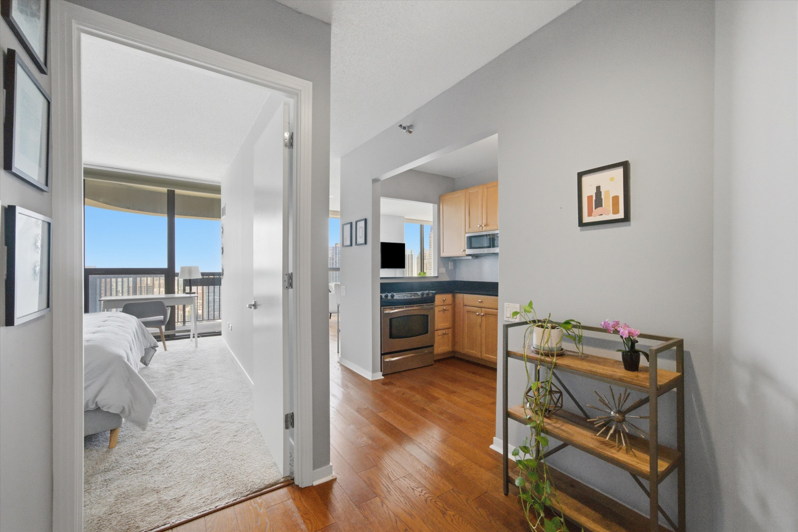 400 N LaSalle Drive Unit: 4401