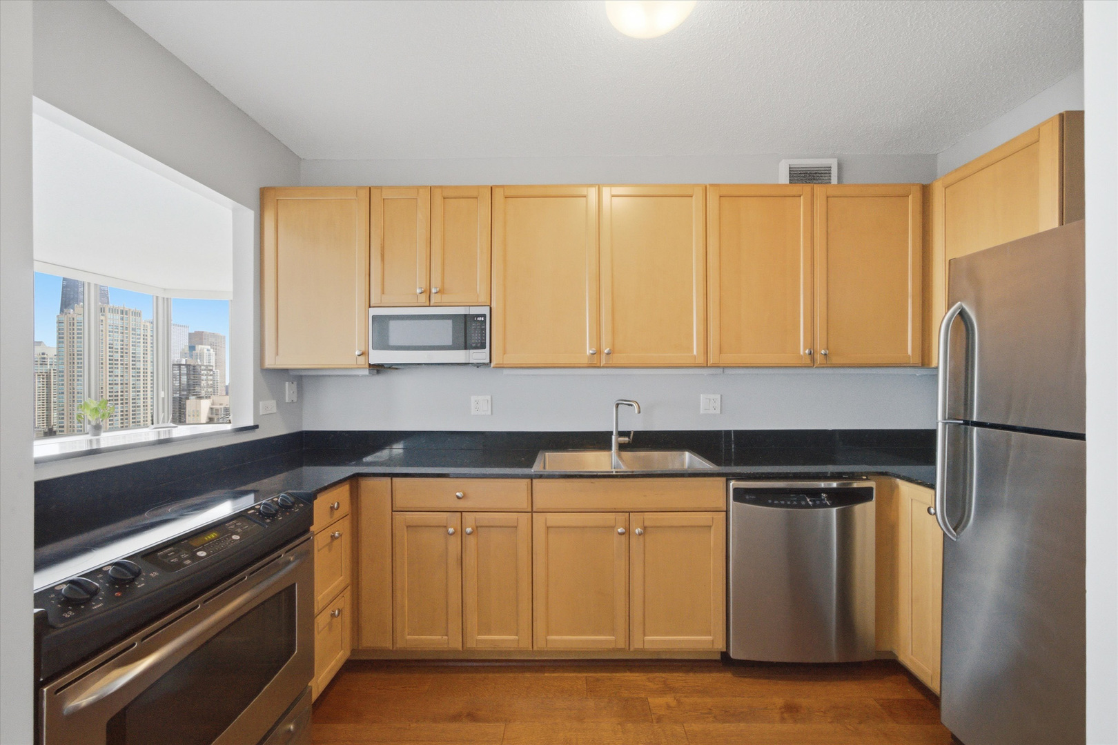 400 N LaSalle Drive Unit: 4401