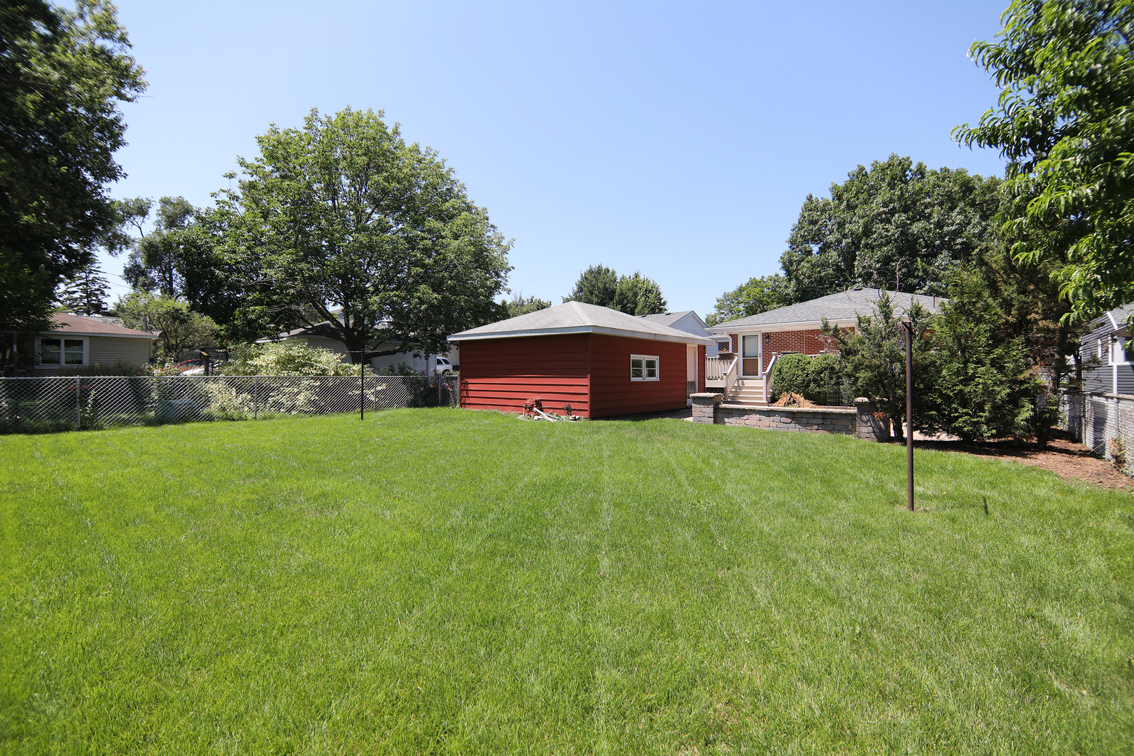 29 N Summit Avenue