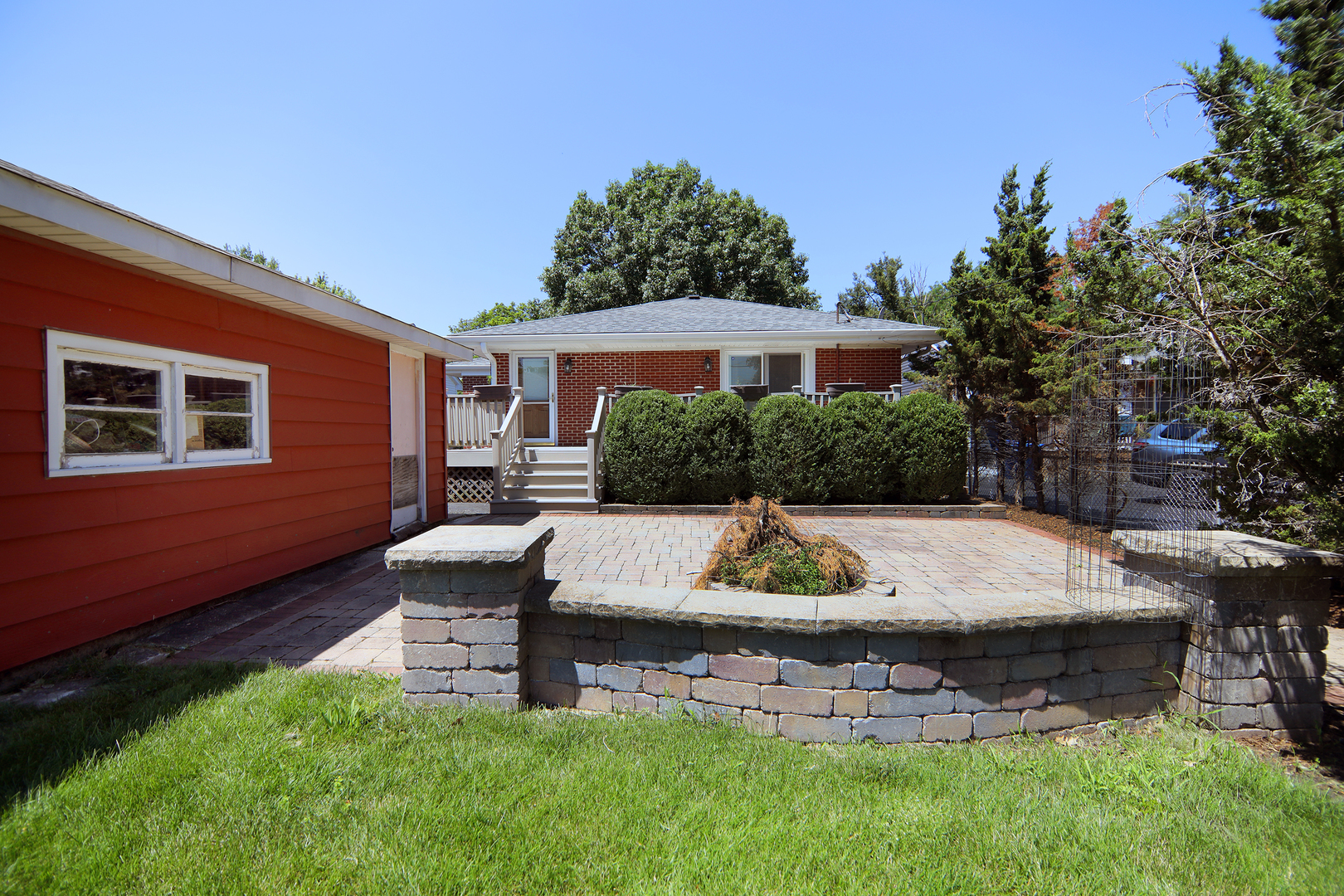 29 N Summit Avenue