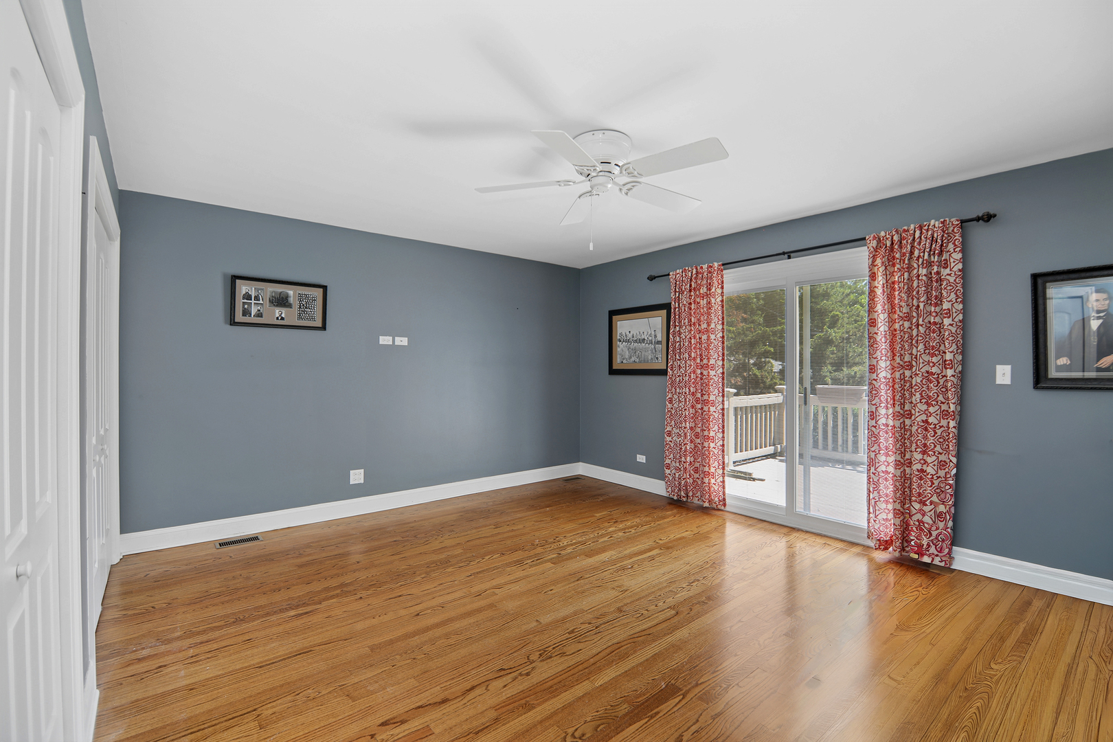 29 N Summit Avenue