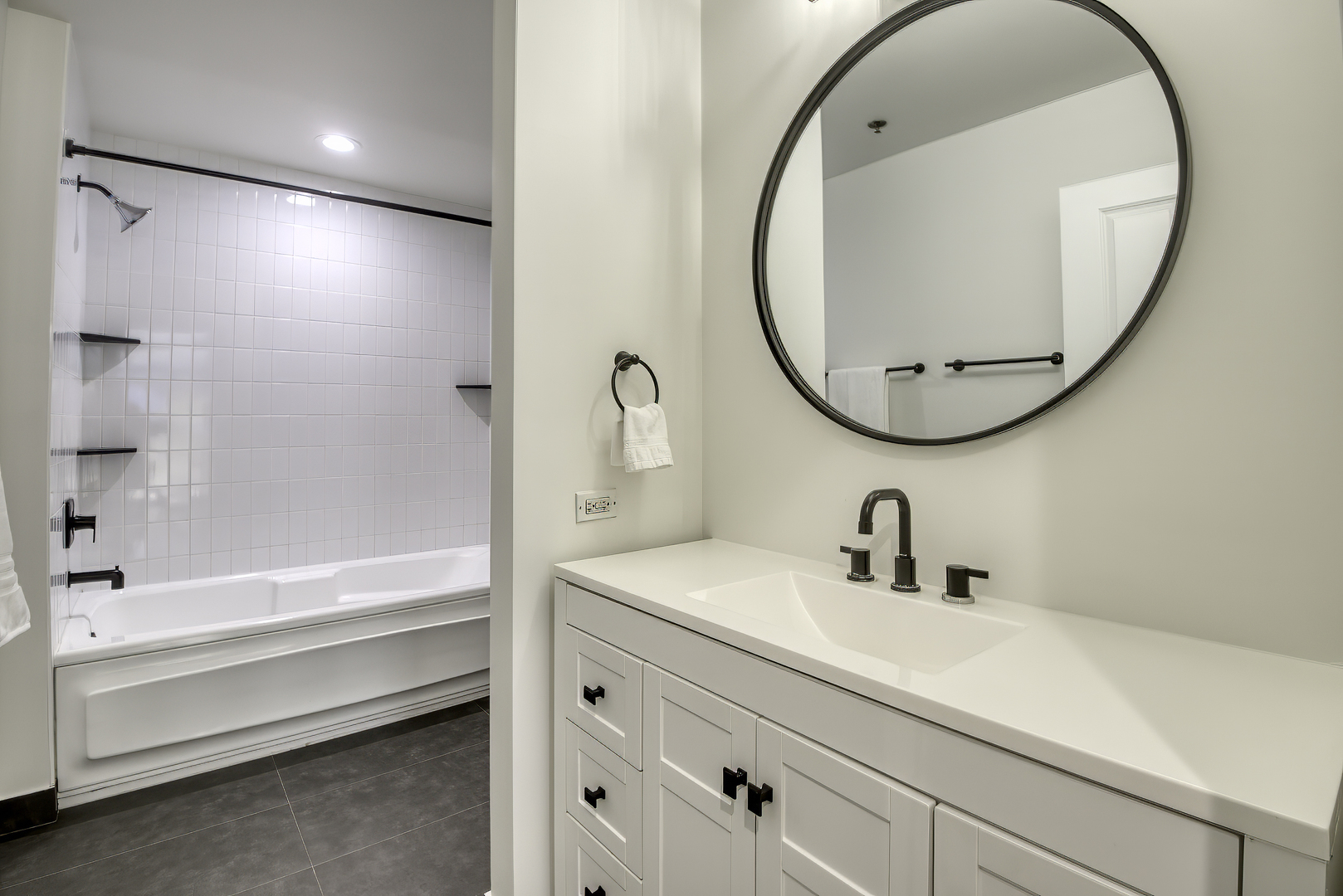 1250 S Michigan Avenue Unit: 508