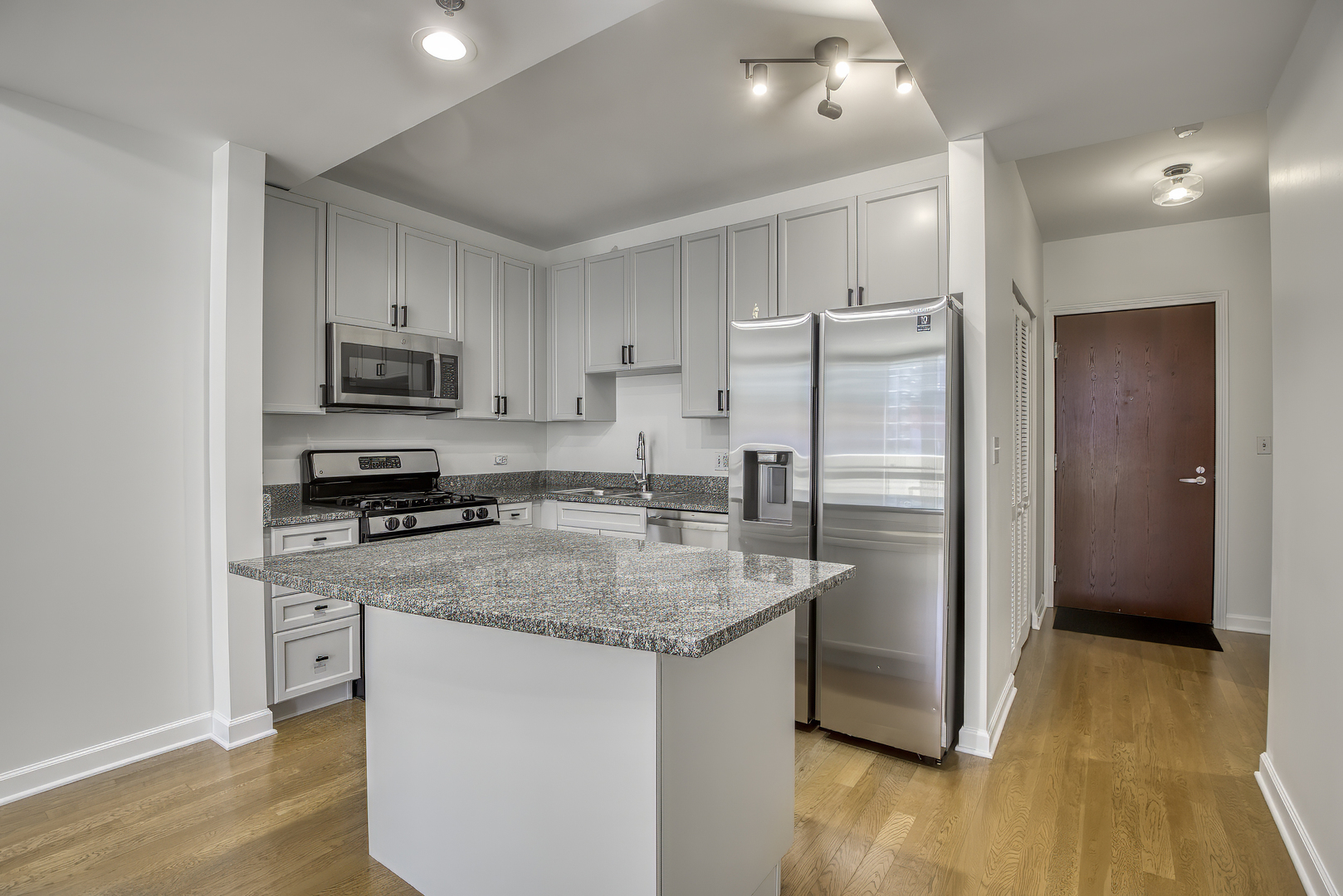 1250 S Michigan Avenue Unit: 508