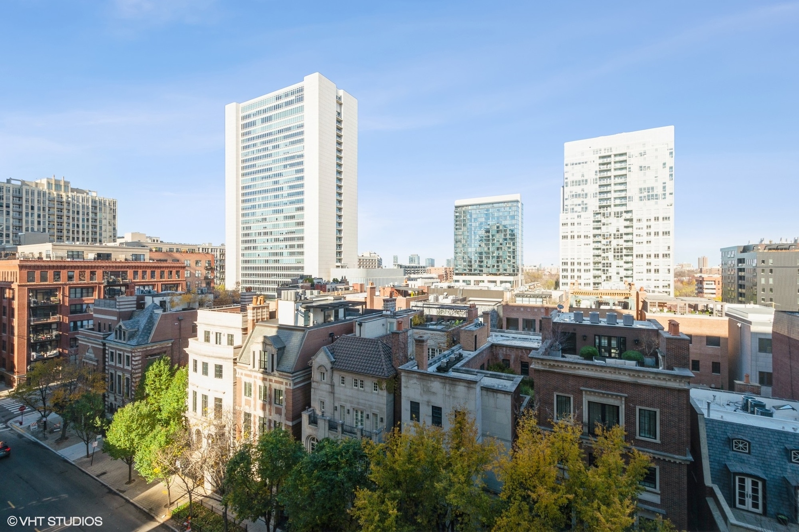 451 W HURON Street Unit: 804