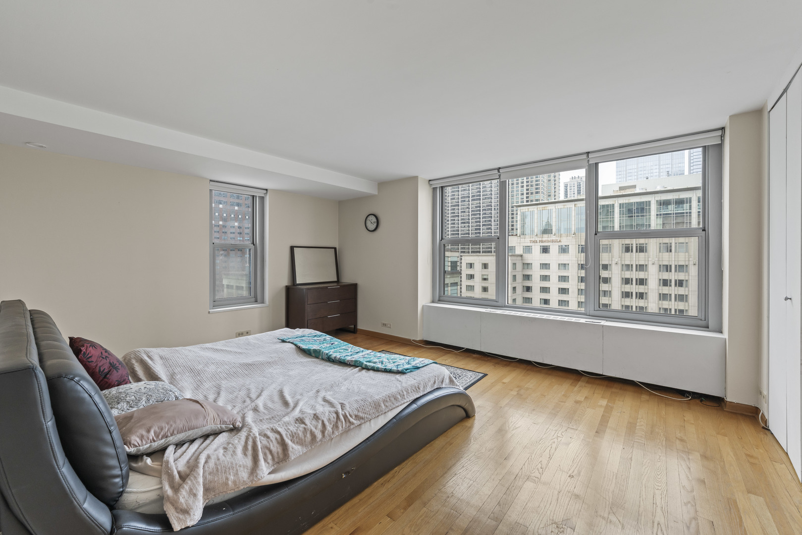 777 N Michigan Avenue Unit: 2109