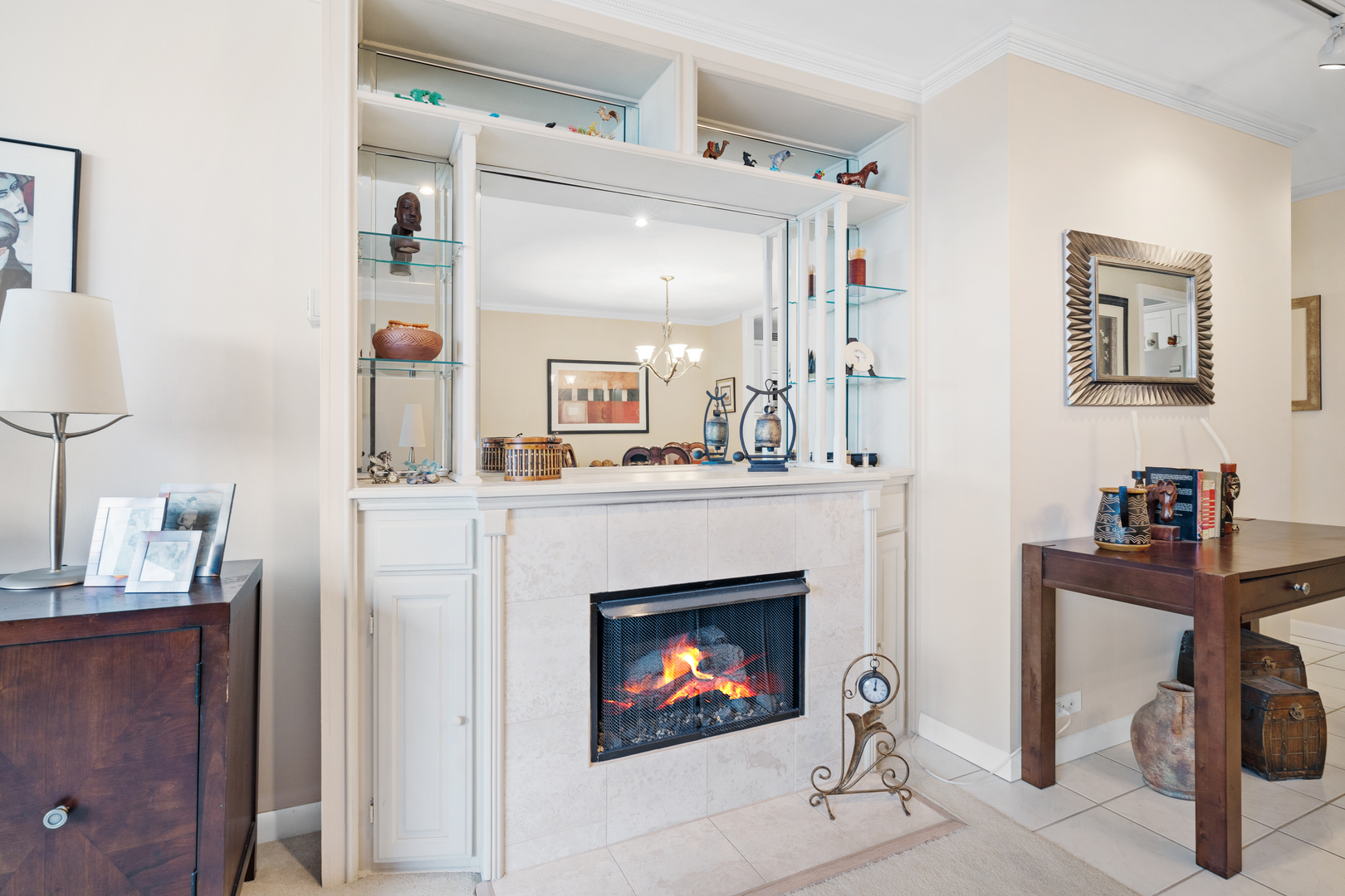1555 N Sandburg Terrace Unit: 517