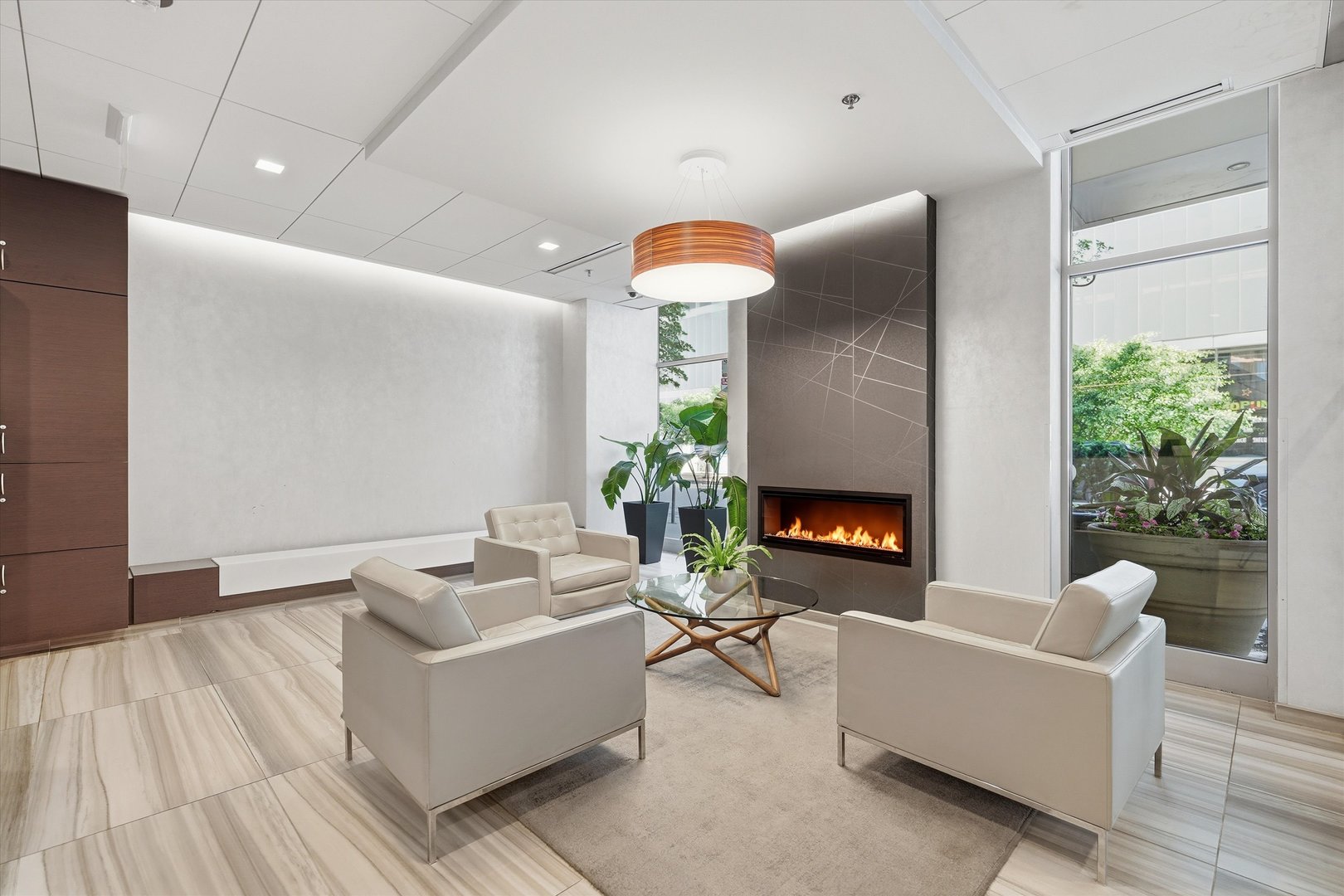 41 E 8TH Street Unit: 2905