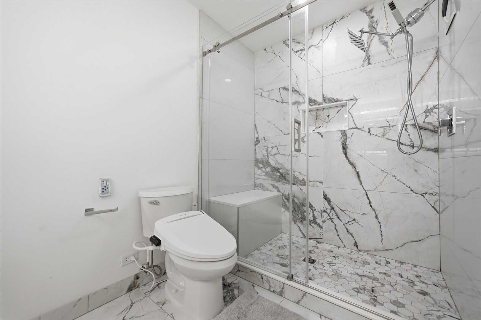 41 E 8TH Street Unit: 2905