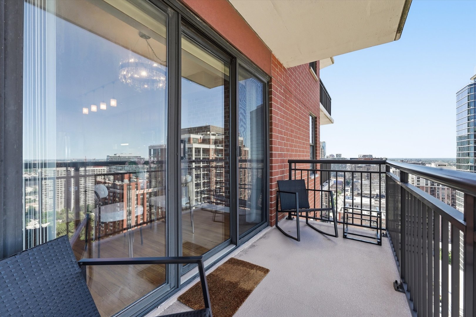 41 E 8TH Street Unit: 2905