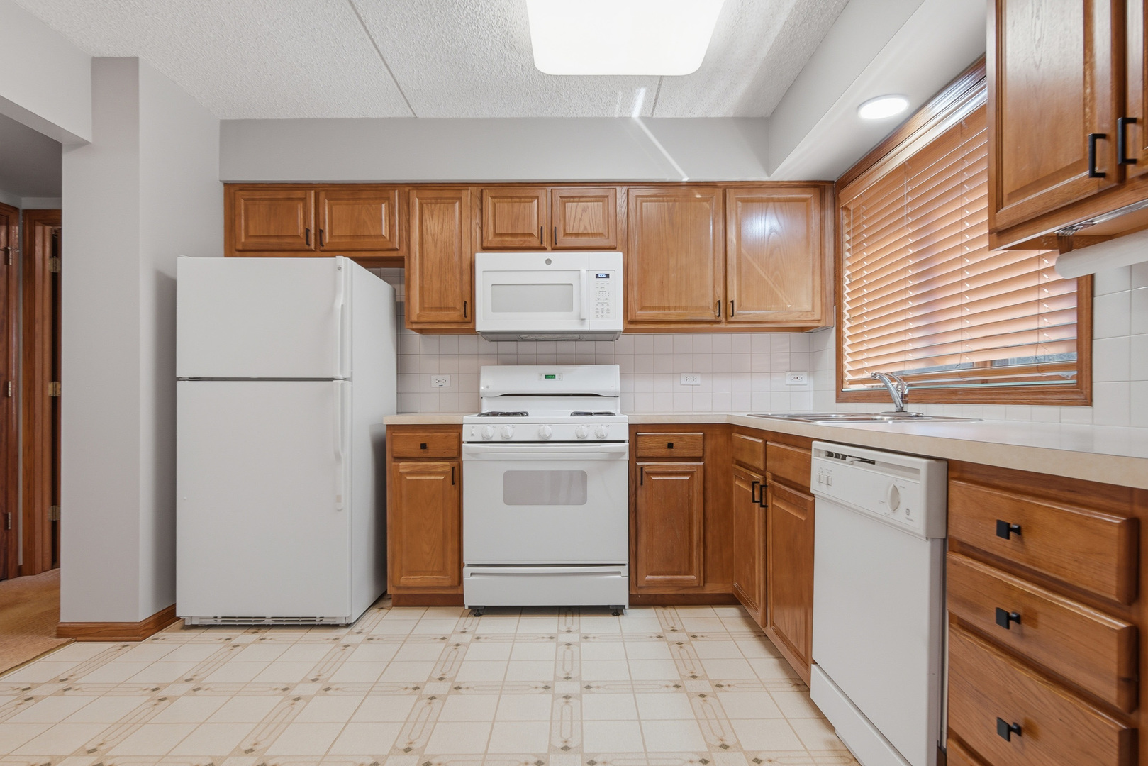 10 S Wille Street Unit: 209