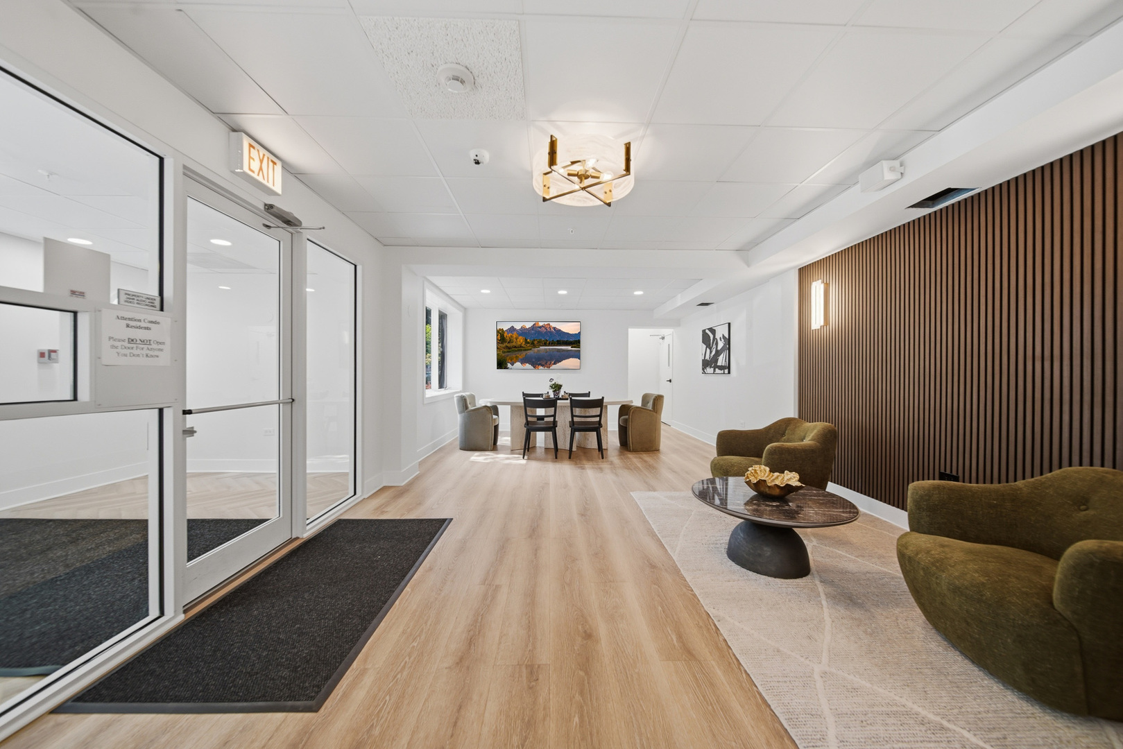 10 S Wille Street Unit: 209