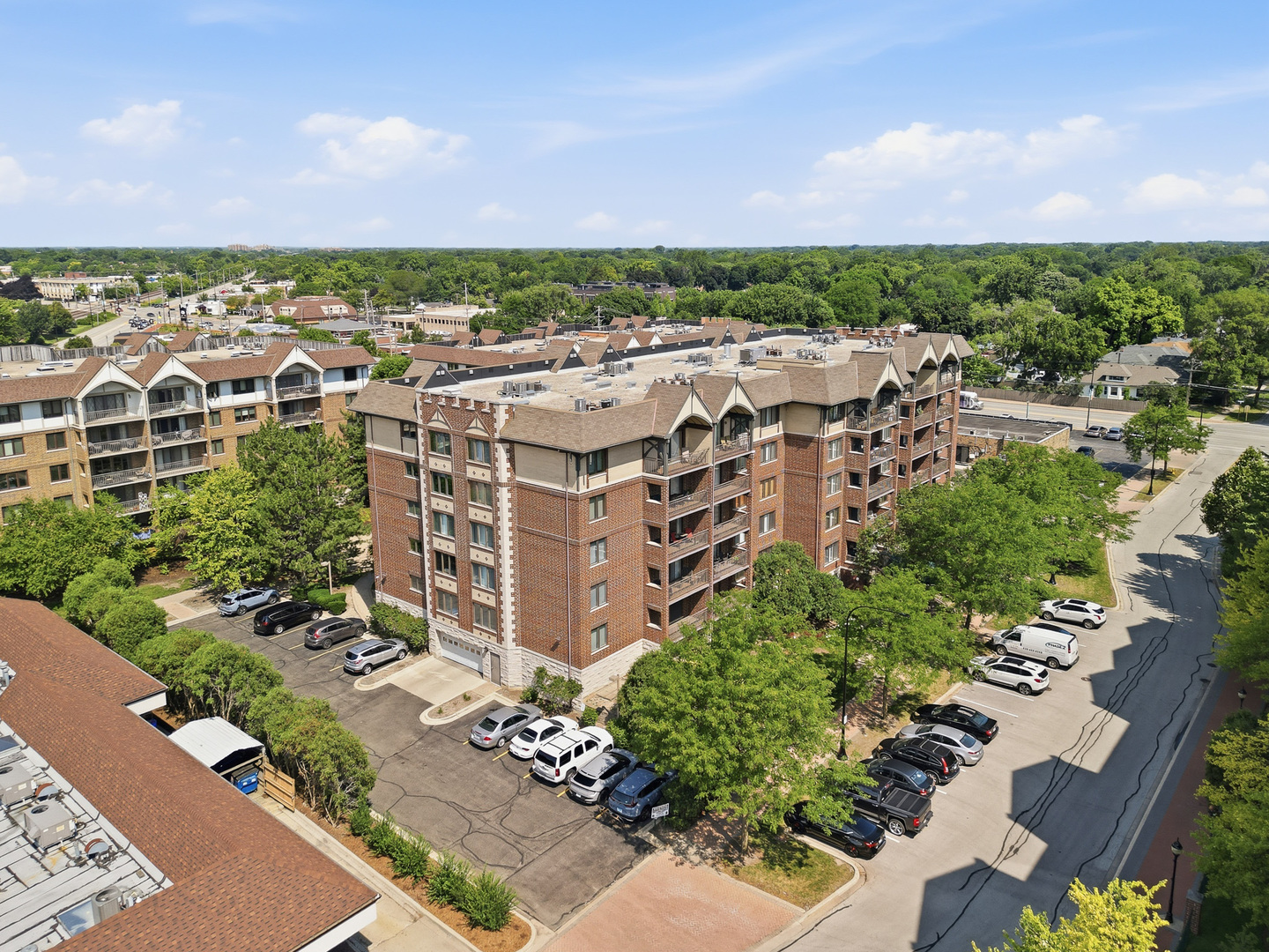 10 S Wille Street Unit: 209