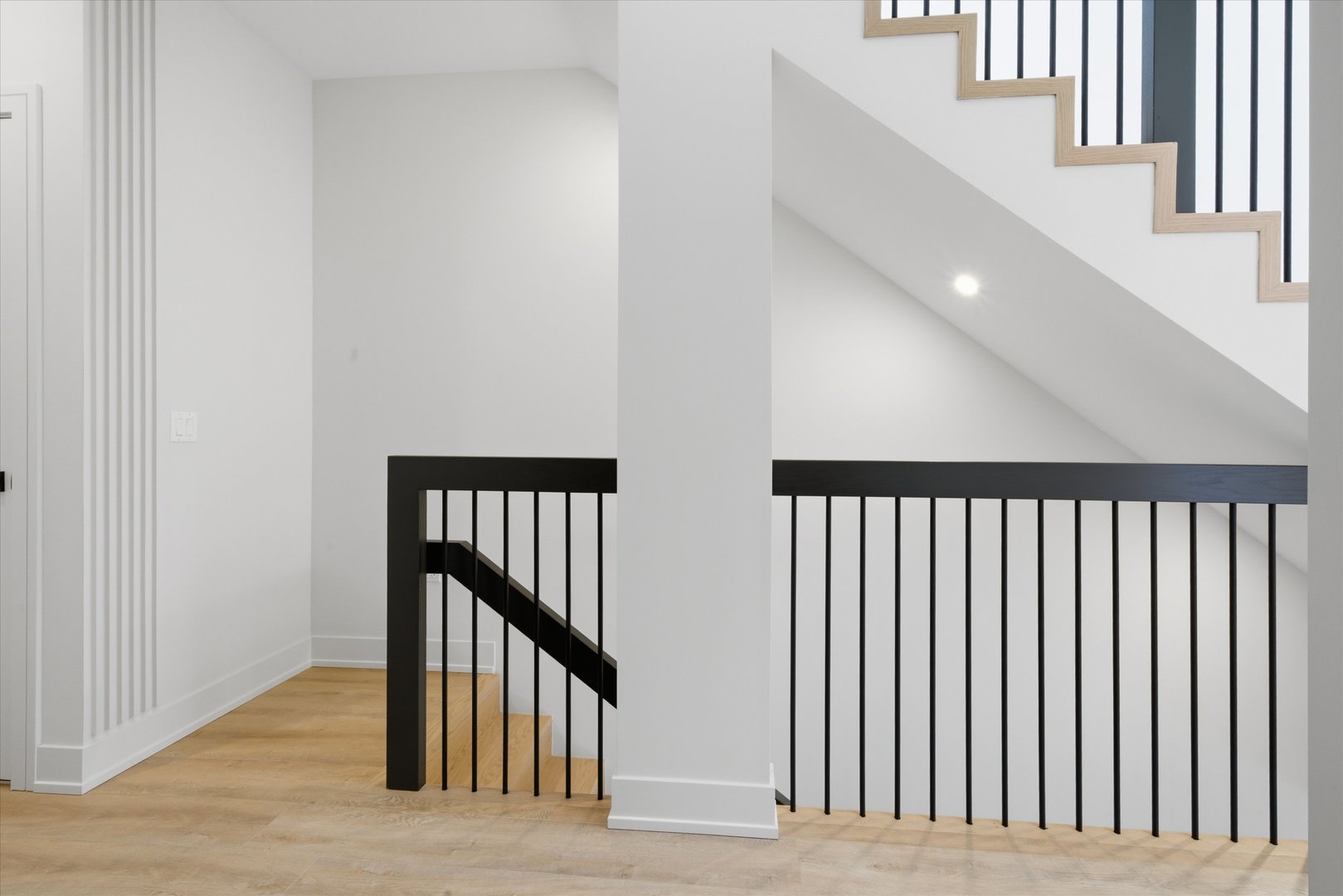 4250 W Belmont Avenue Unit: 2