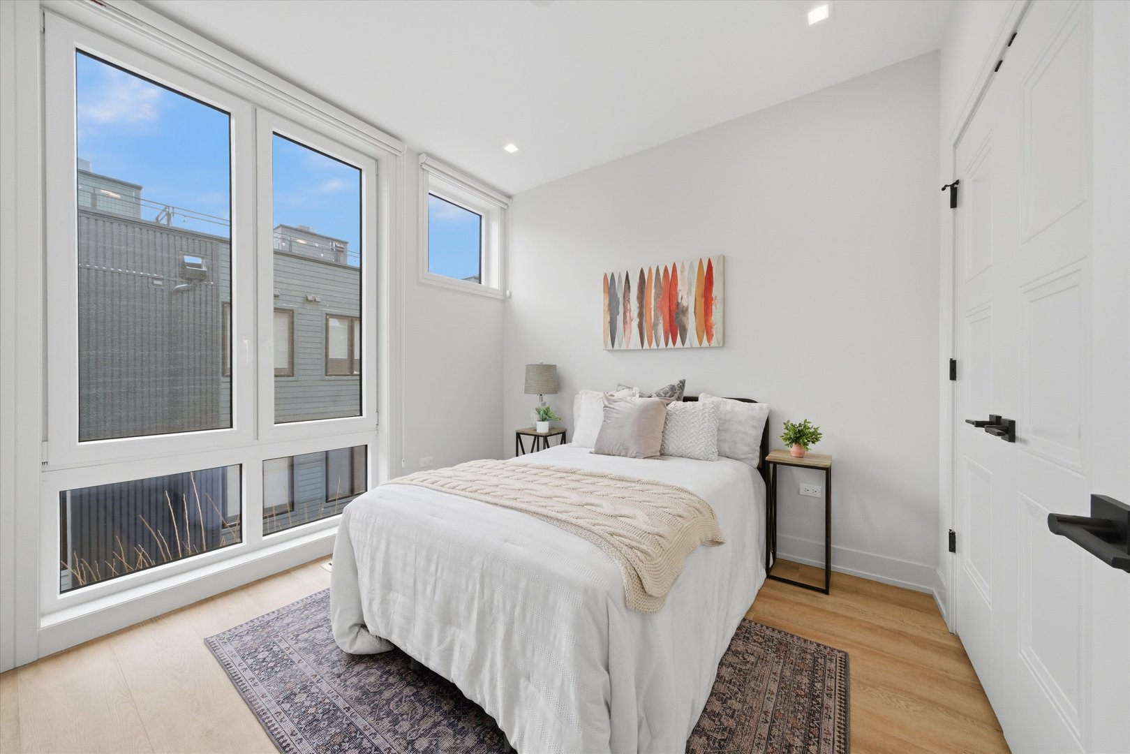 4250 W Belmont Avenue Unit: 2