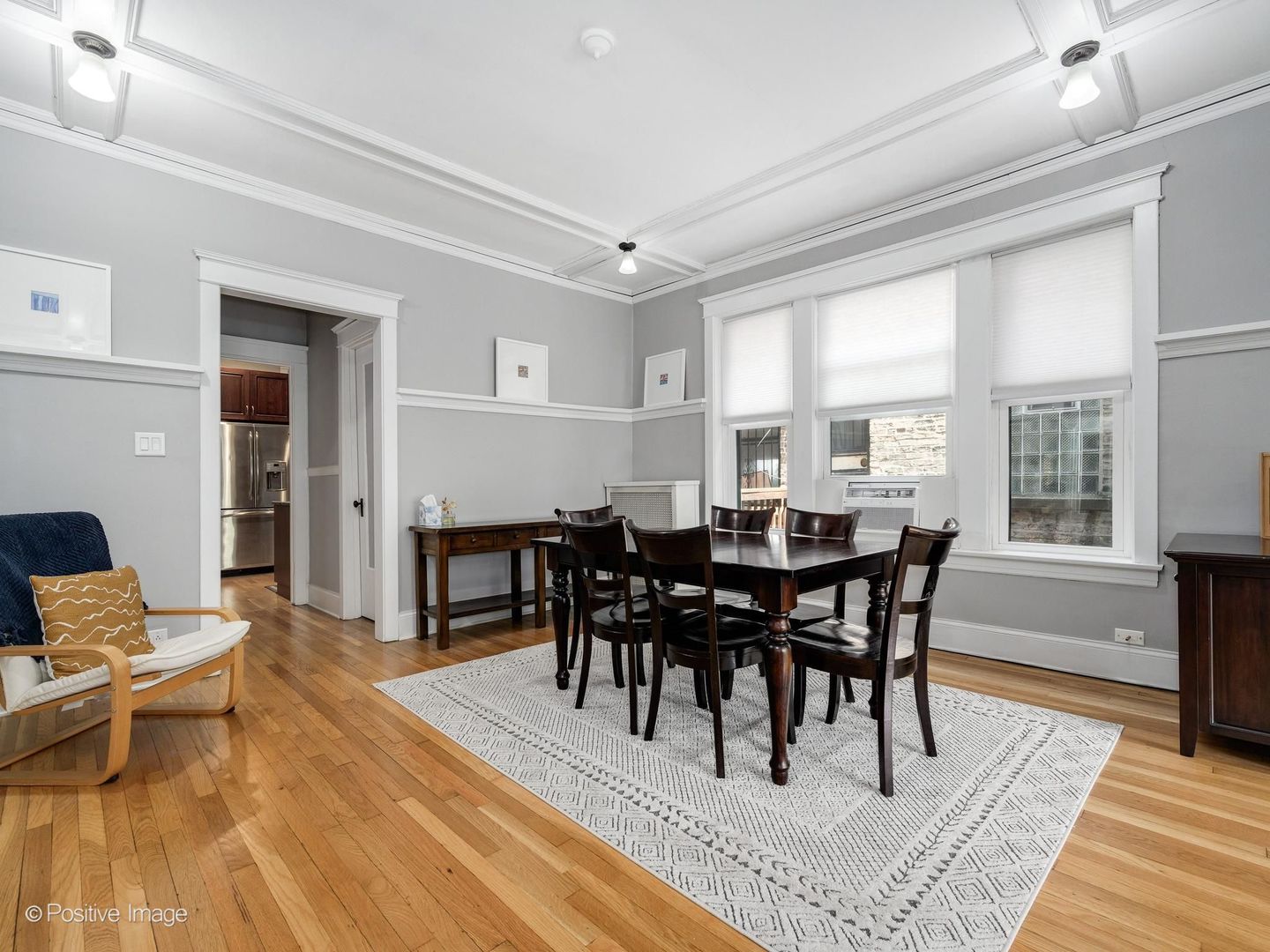 1202 W Waveland Avenue Unit: 2