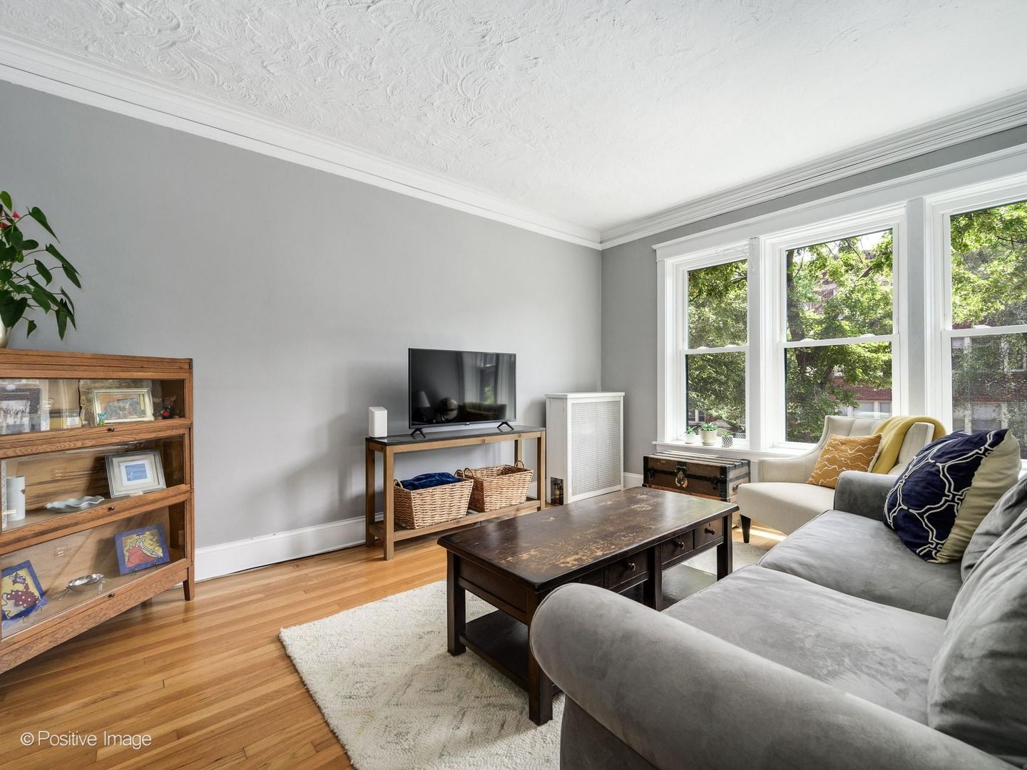 1202 W Waveland Avenue Unit: 2