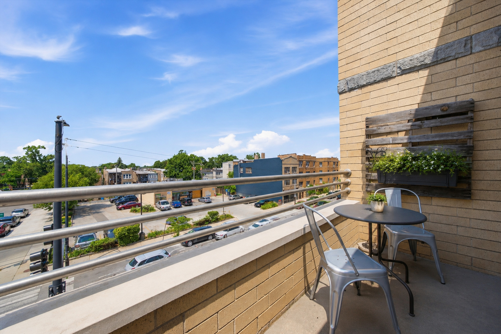3801 N Kedzie Avenue Unit: 3S