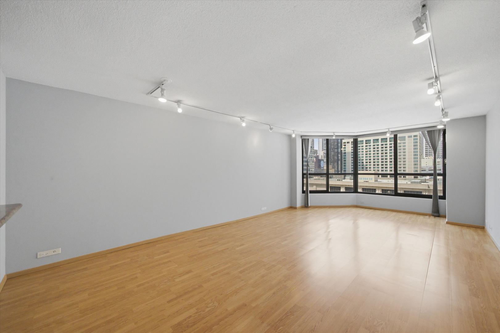 405 N Wabash Avenue Unit: 714