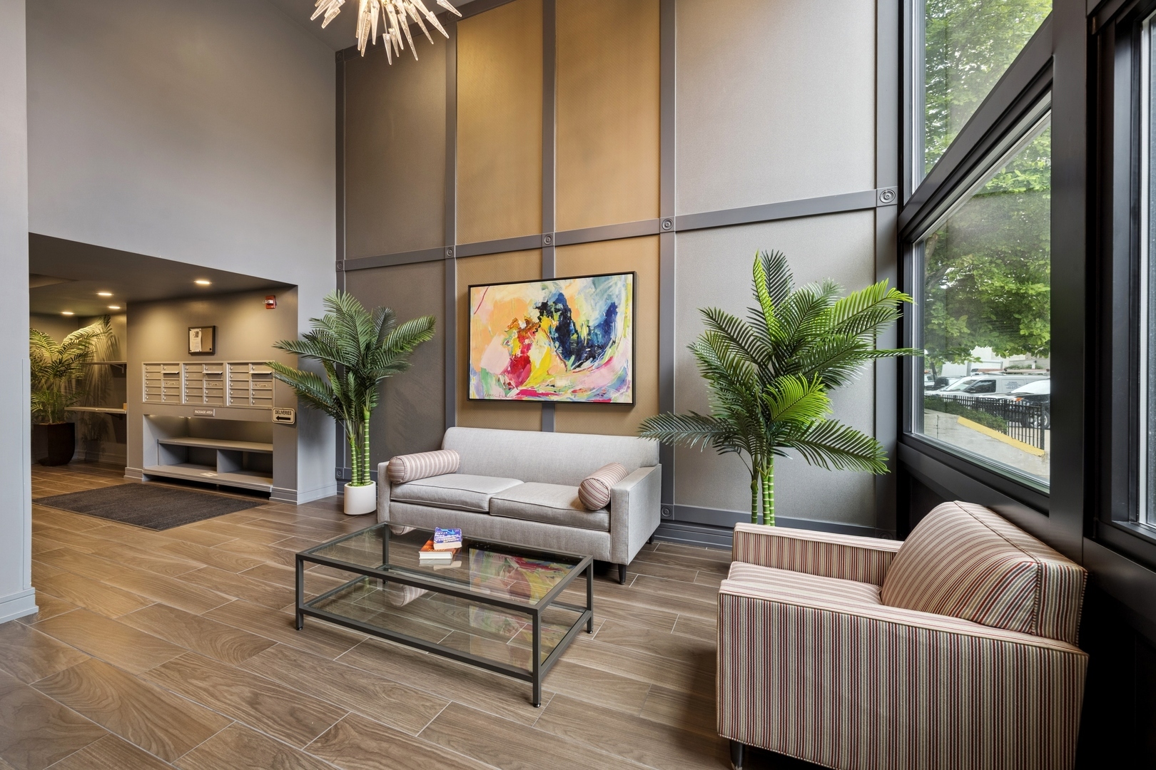 434 W Melrose Street Unit: 501