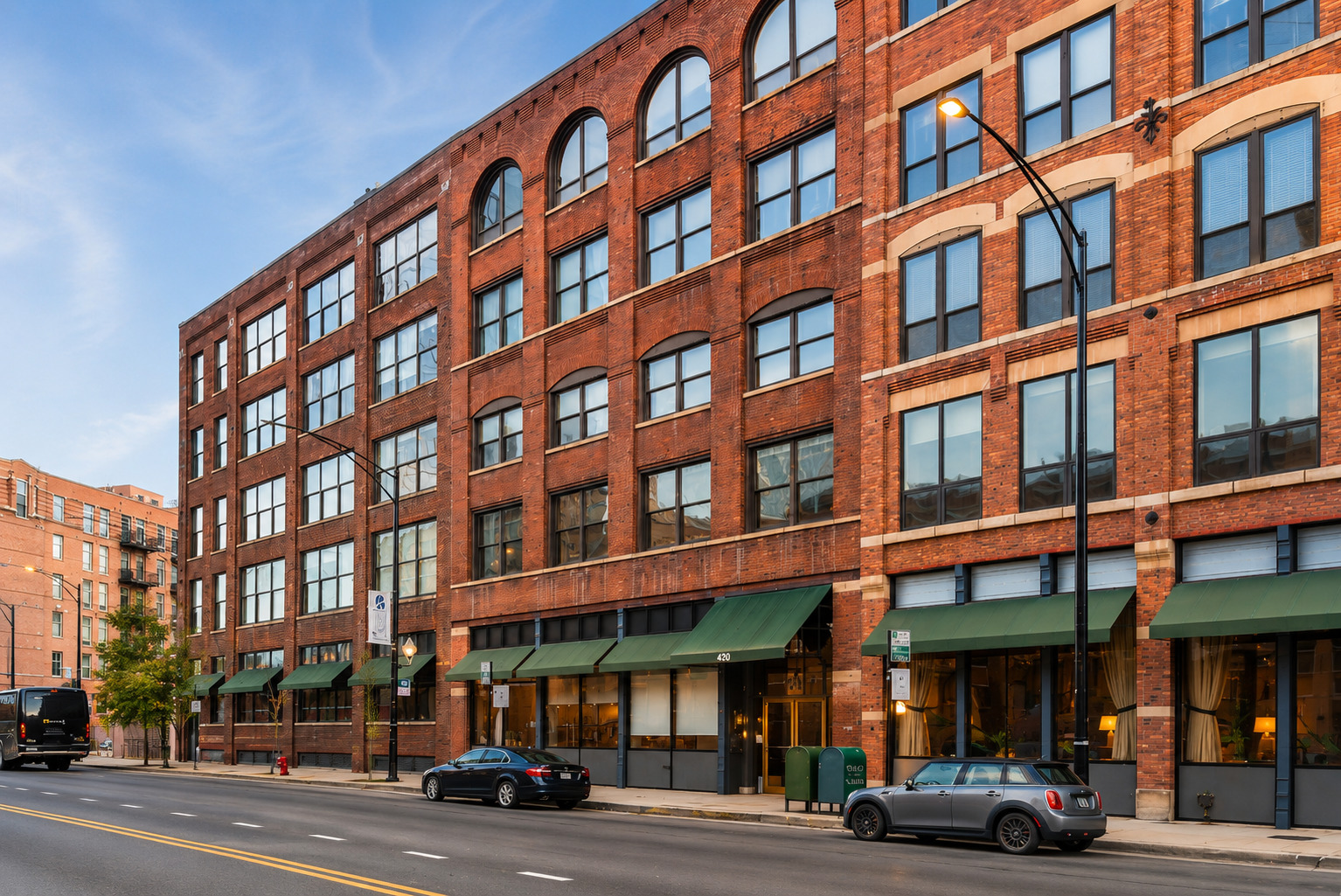 420 W Grand Avenue Unit: 2H