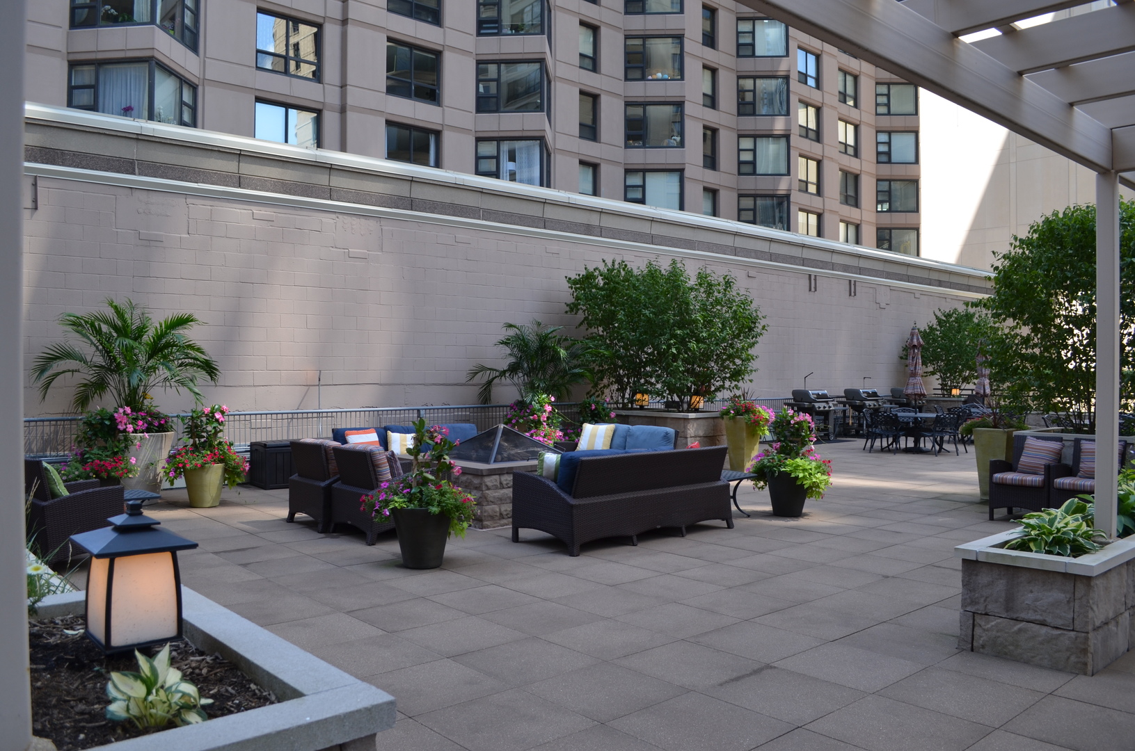 400 E Ohio Street Unit: 2003
