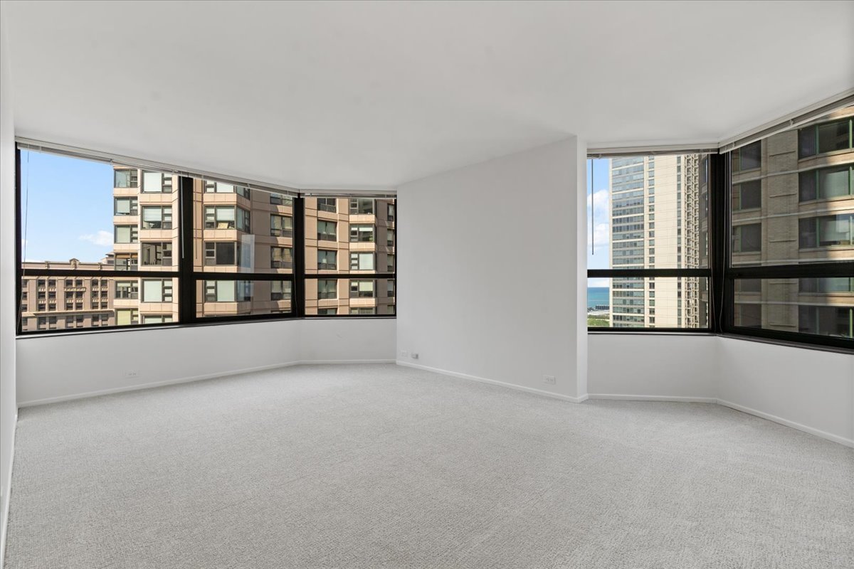 400 E Ohio Street Unit: 2003