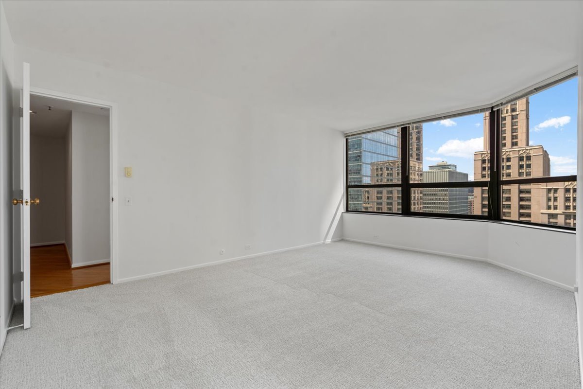 400 E Ohio Street Unit: 2003