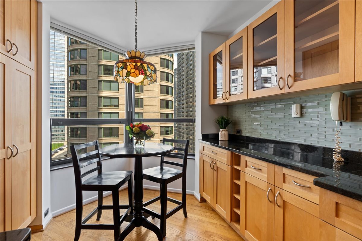 400 E Ohio Street Unit: 2003