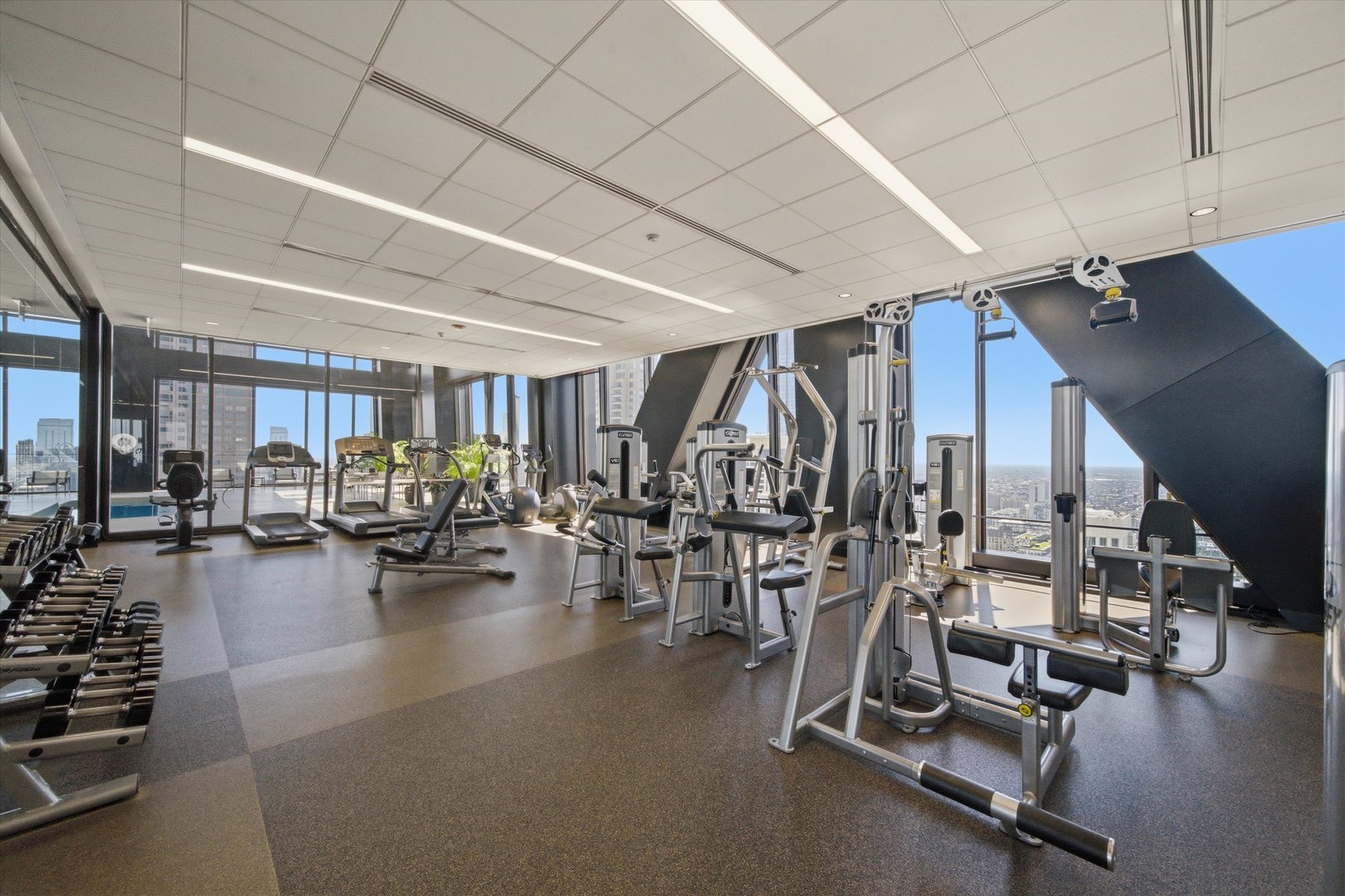 175 E Delaware Place Unit: 6504