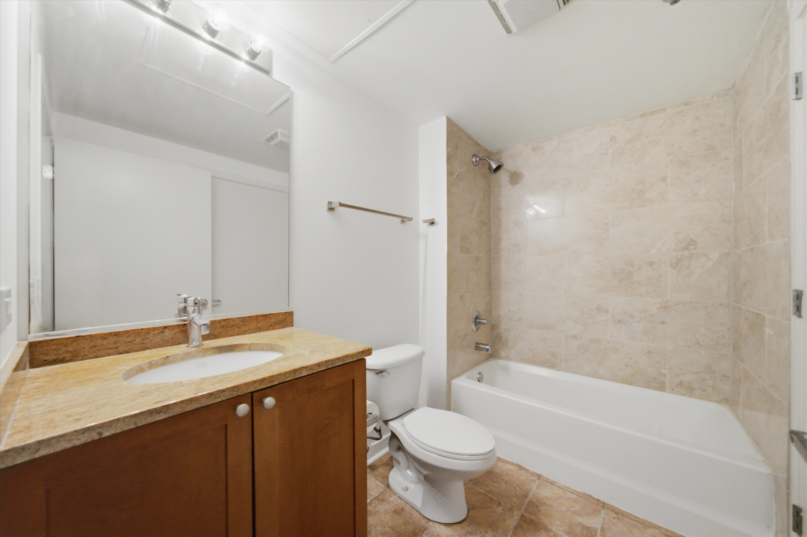 50 E 16th Street Unit: 514