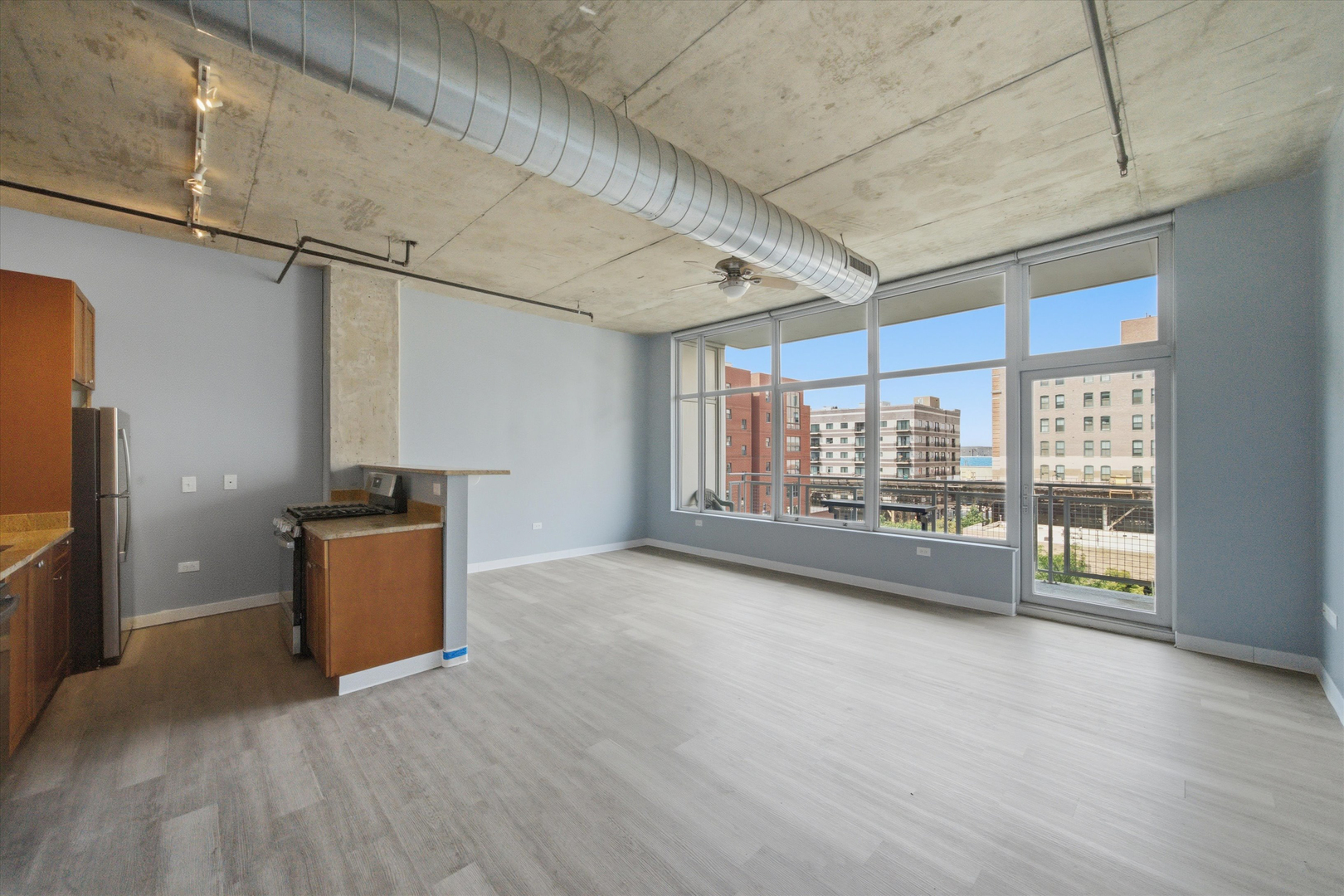 50 E 16th Street Unit: 514