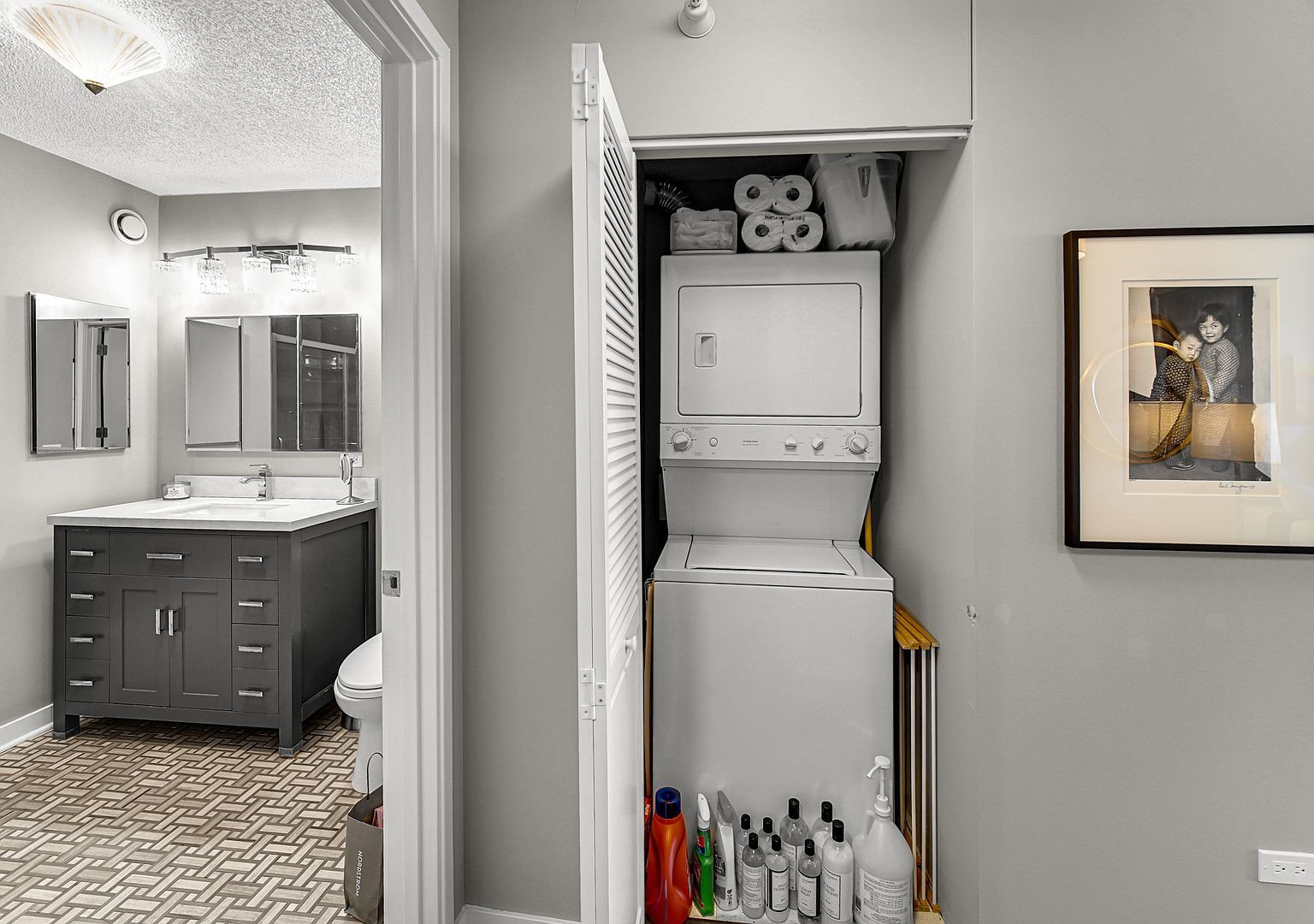 545 N Dearborn Street Unit: 3006