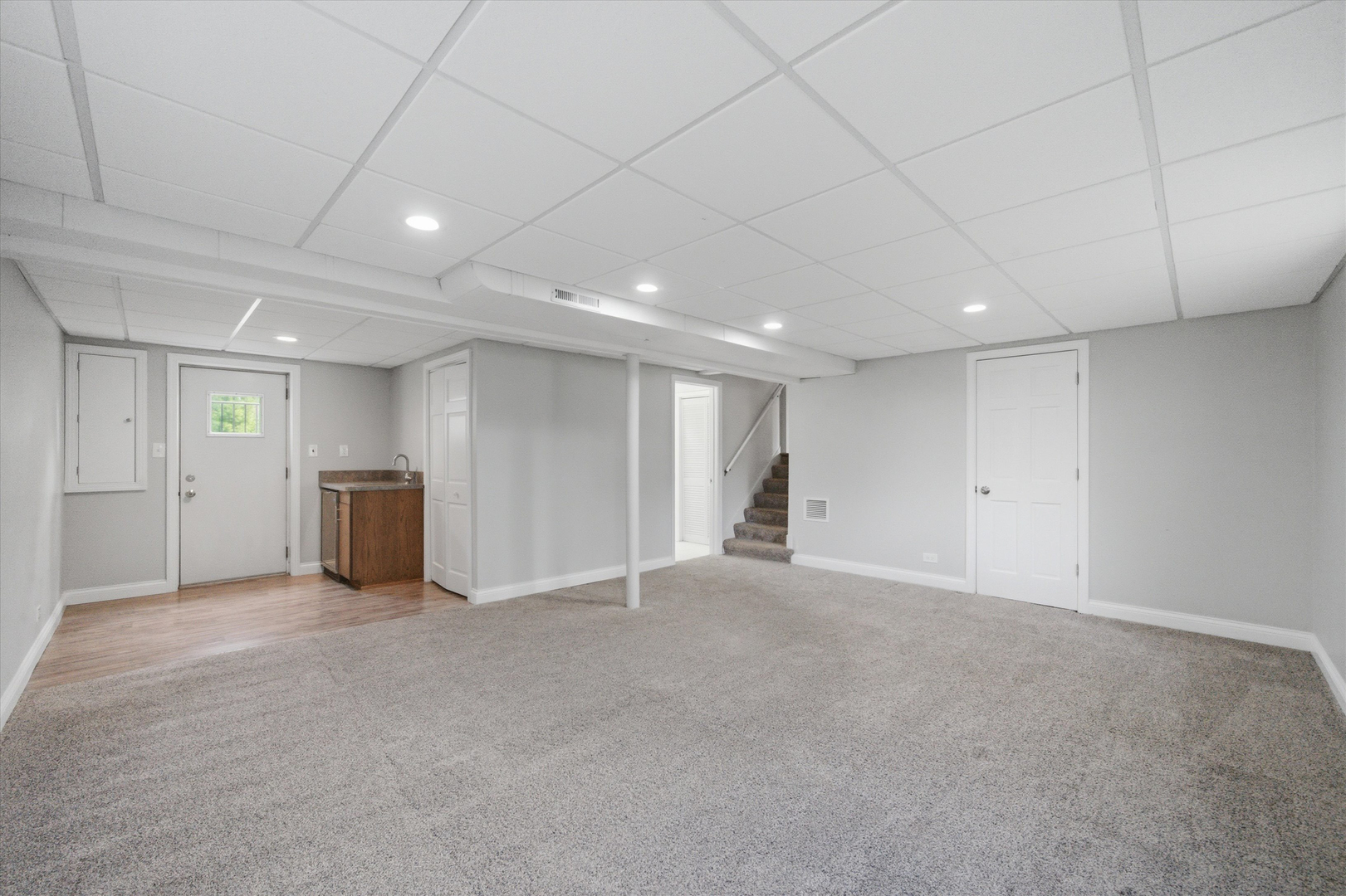 22W452 Sycamore Drive