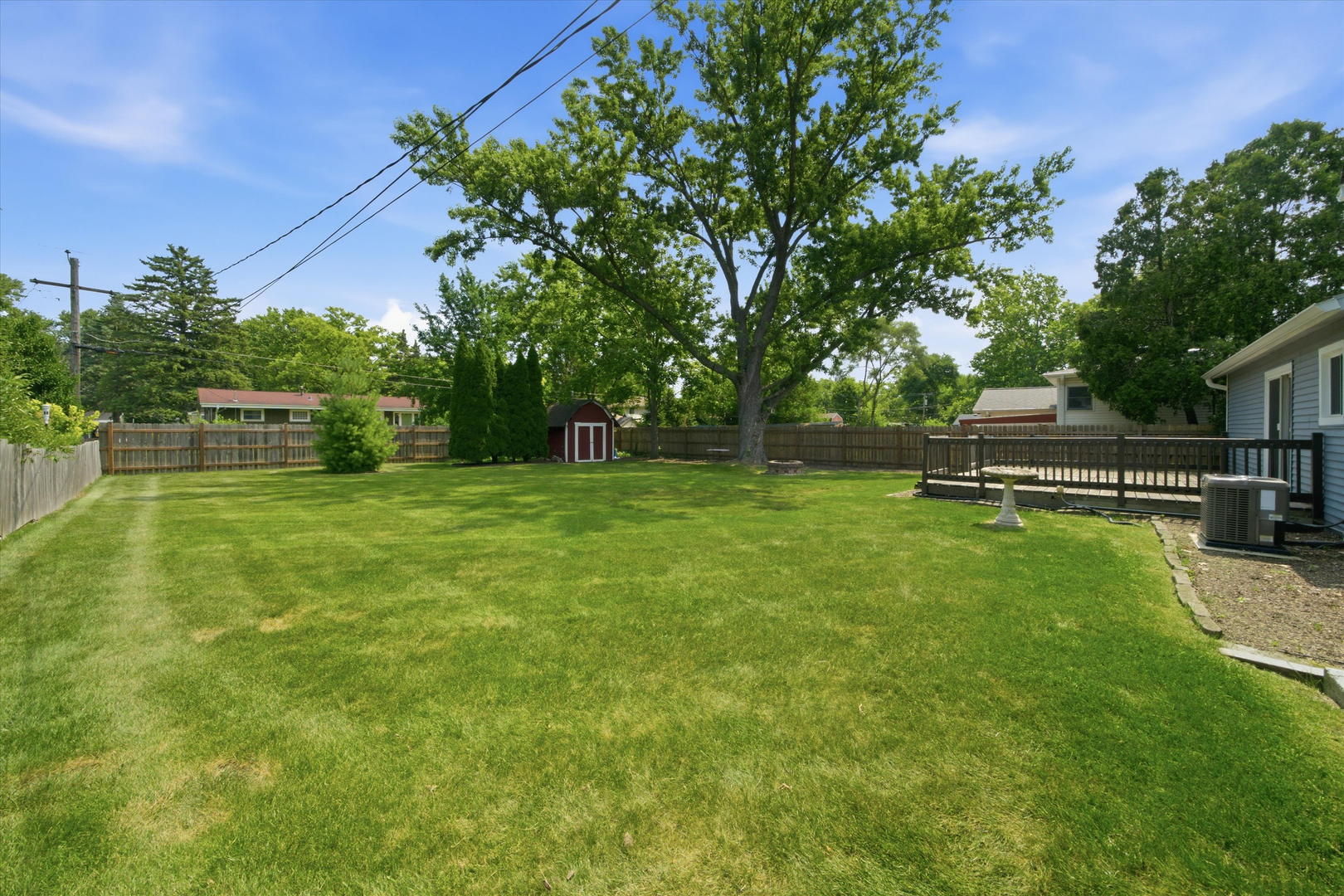 22W452 Sycamore Drive
