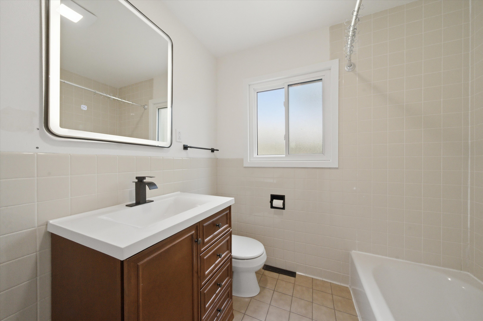 22W452 Sycamore Drive