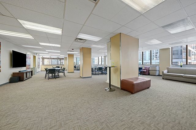 405 N Wabash Avenue Unit: 502