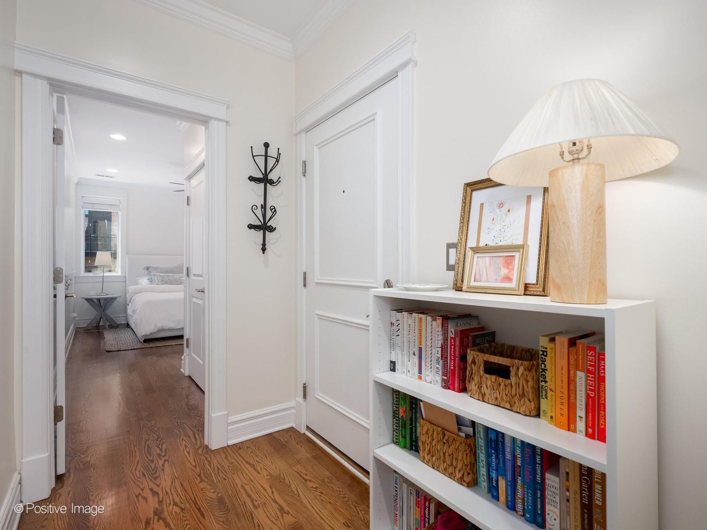 1037 W Monroe Street Unit: 3