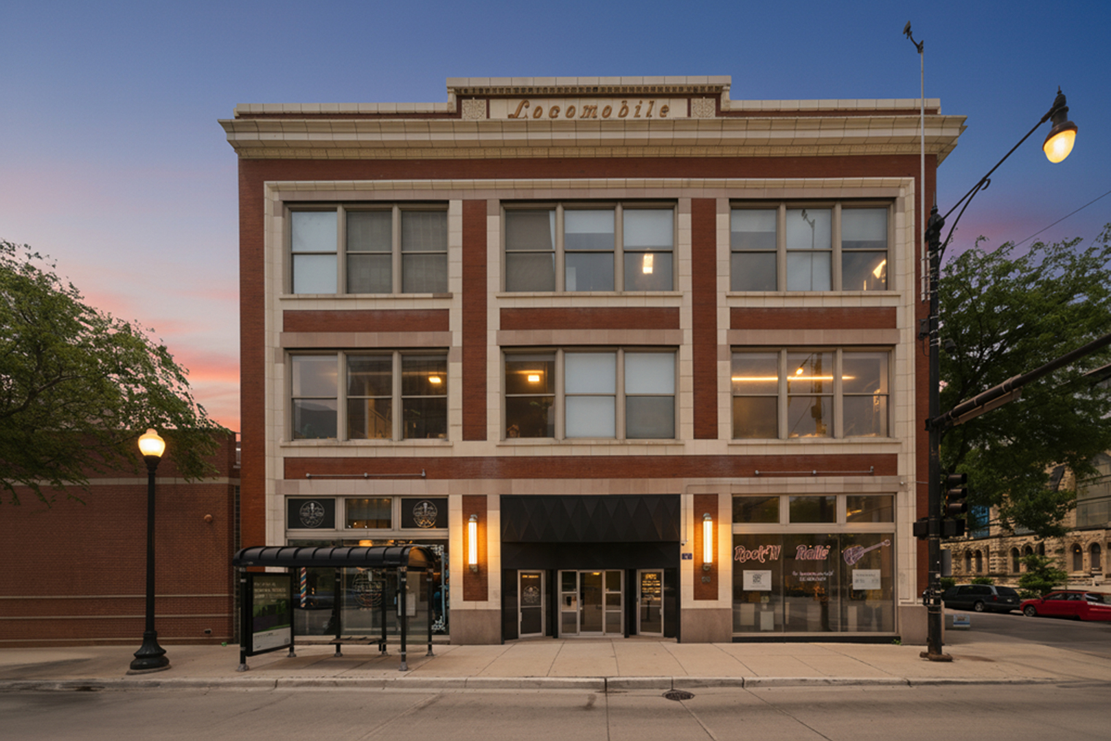 2000 S Michigan Avenue Unit: 103