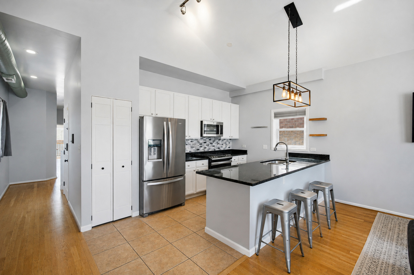 1267 N Honore Street Unit: 3